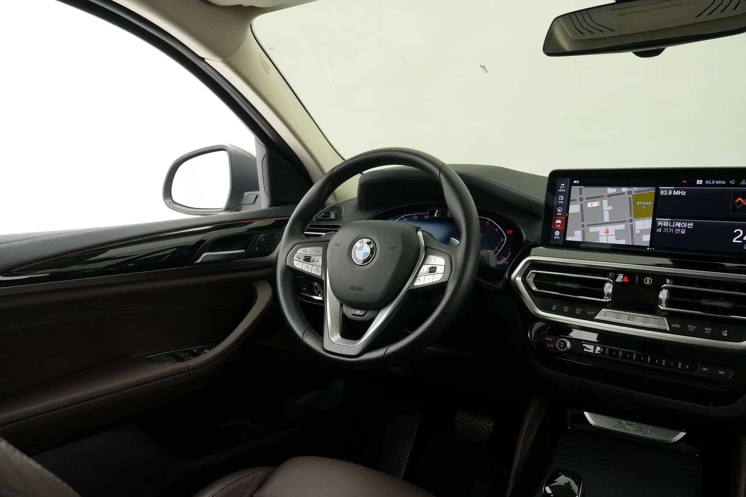 BMW X4 (G02) 2022년식 중고차