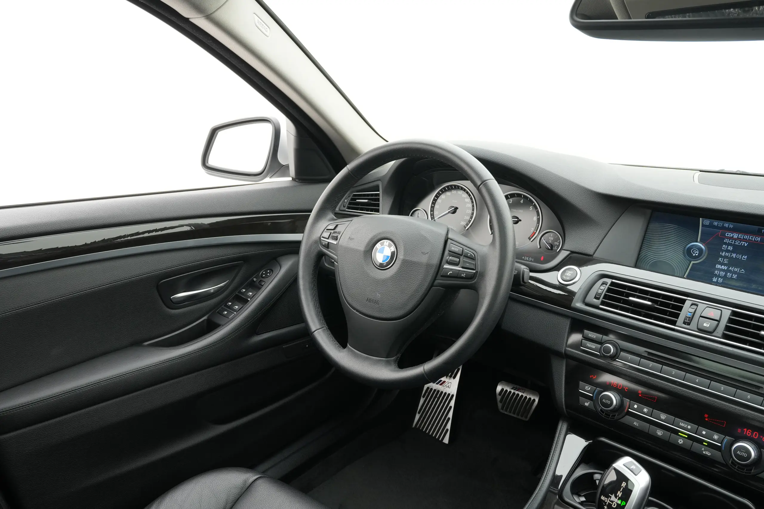 BMW 5시리즈 (F10) 2011년식 중고차