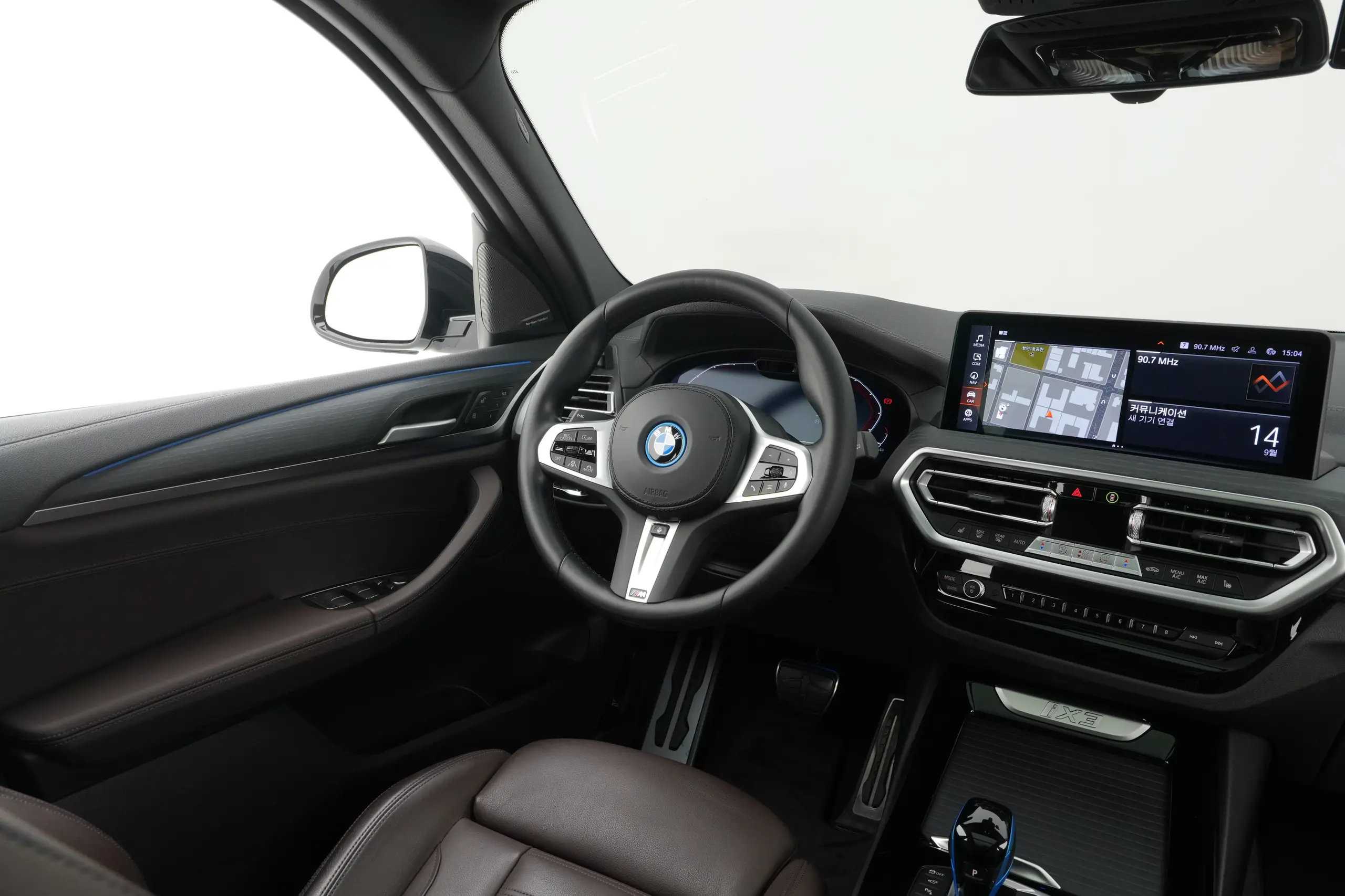 BMW iX3 (G08) 2022년식 중고차