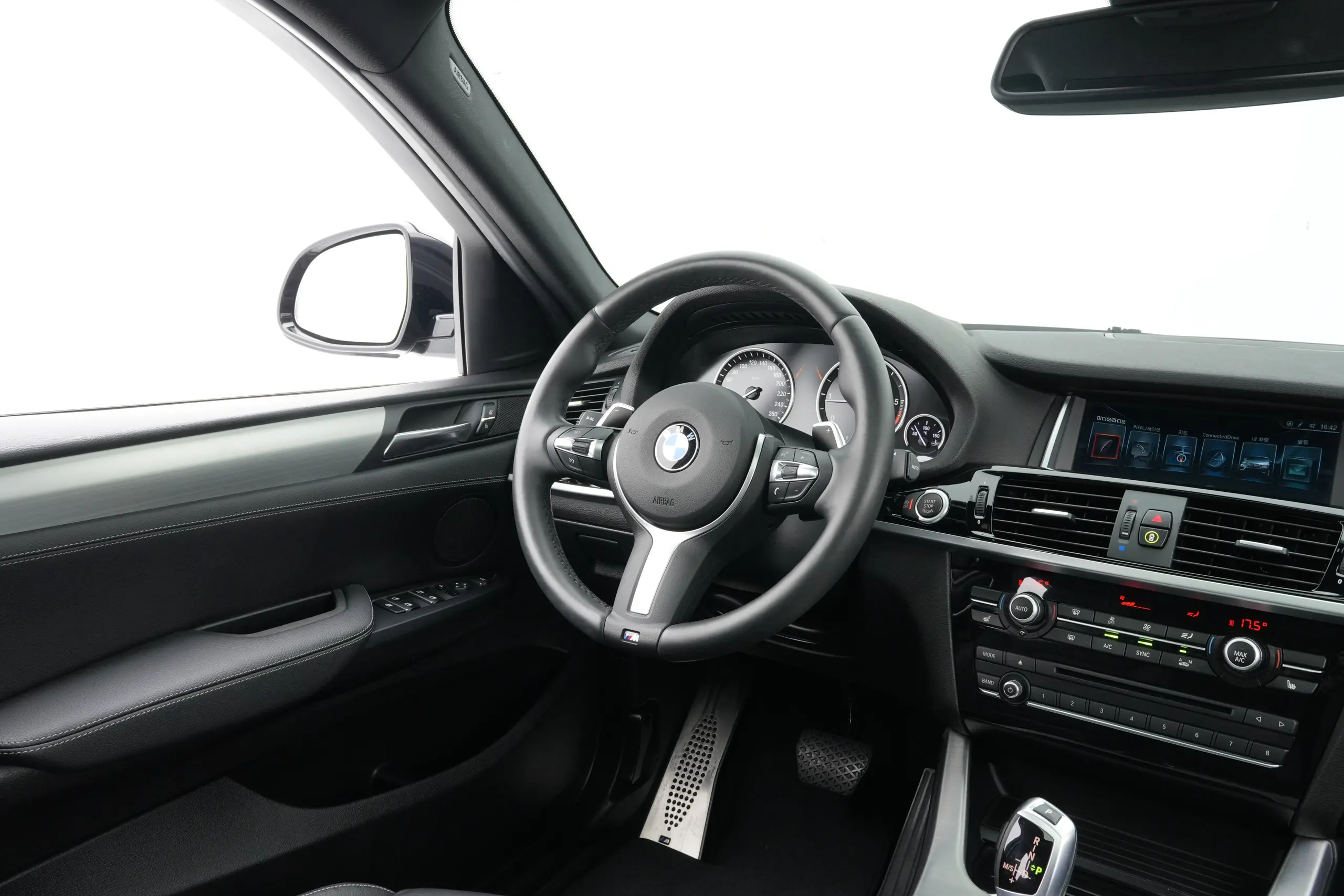 BMW X4 (F26) 2017년식 중고차