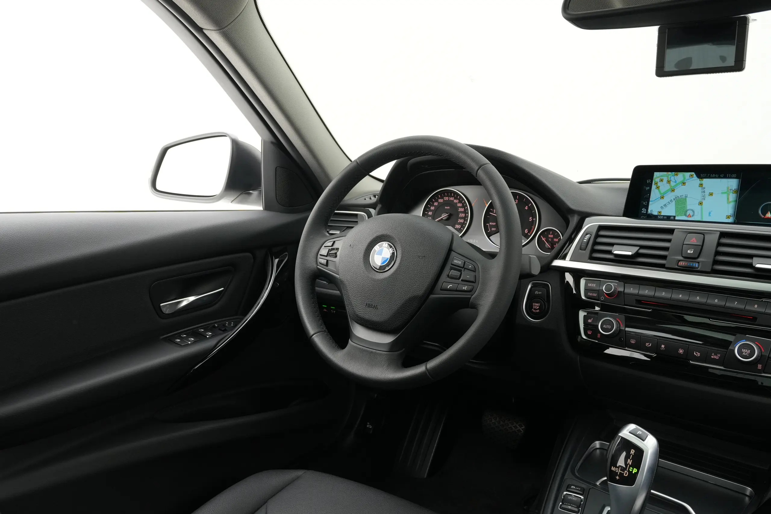 BMW 3시리즈 (F30) 2017년식 중고차