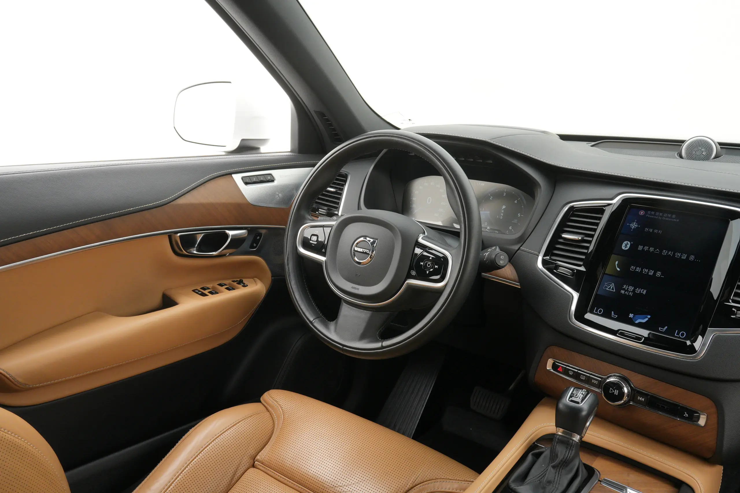 볼보 XC90 2세대 2019년식 중고차