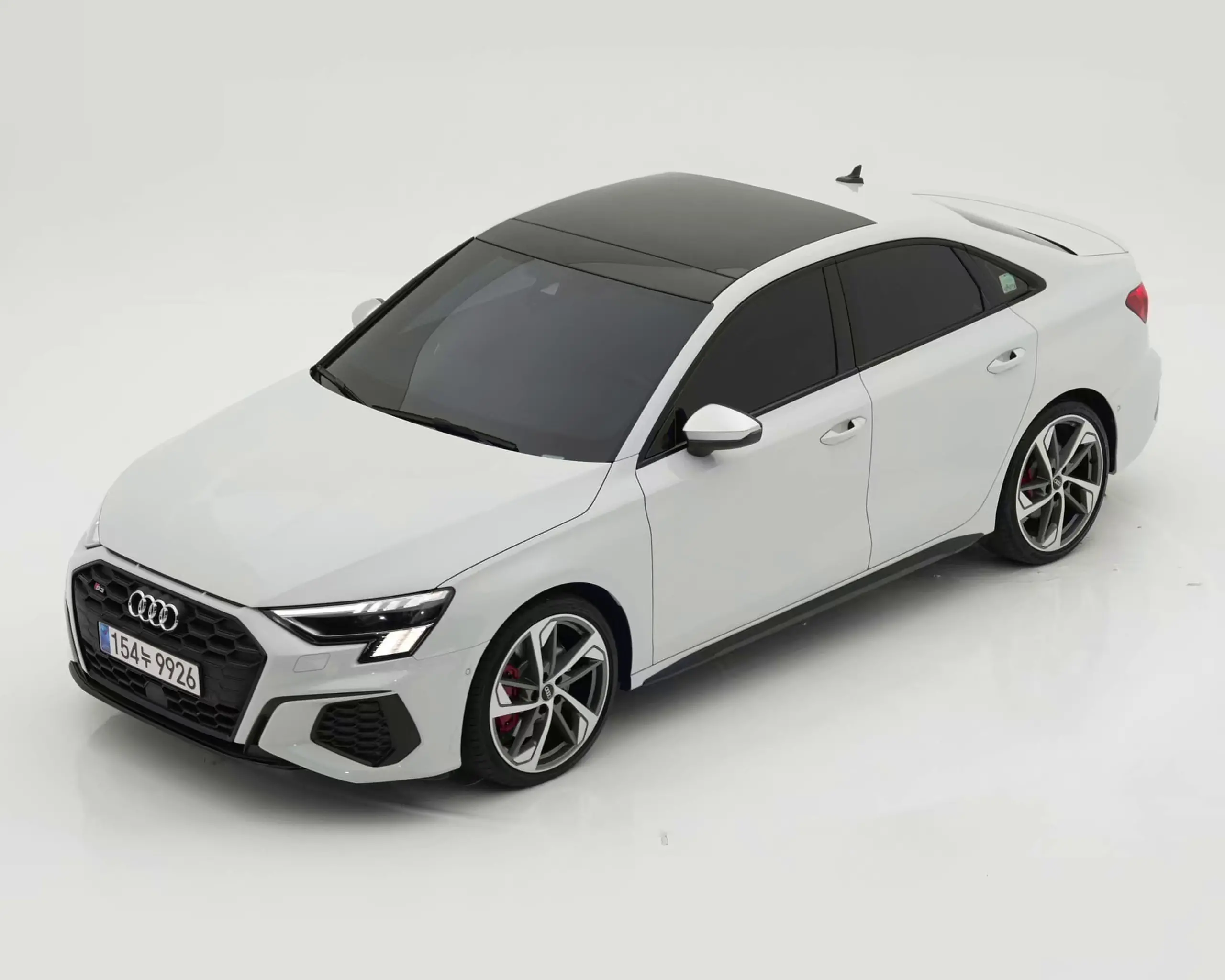 아우디 S3 (8Y) 2023년식 중고차