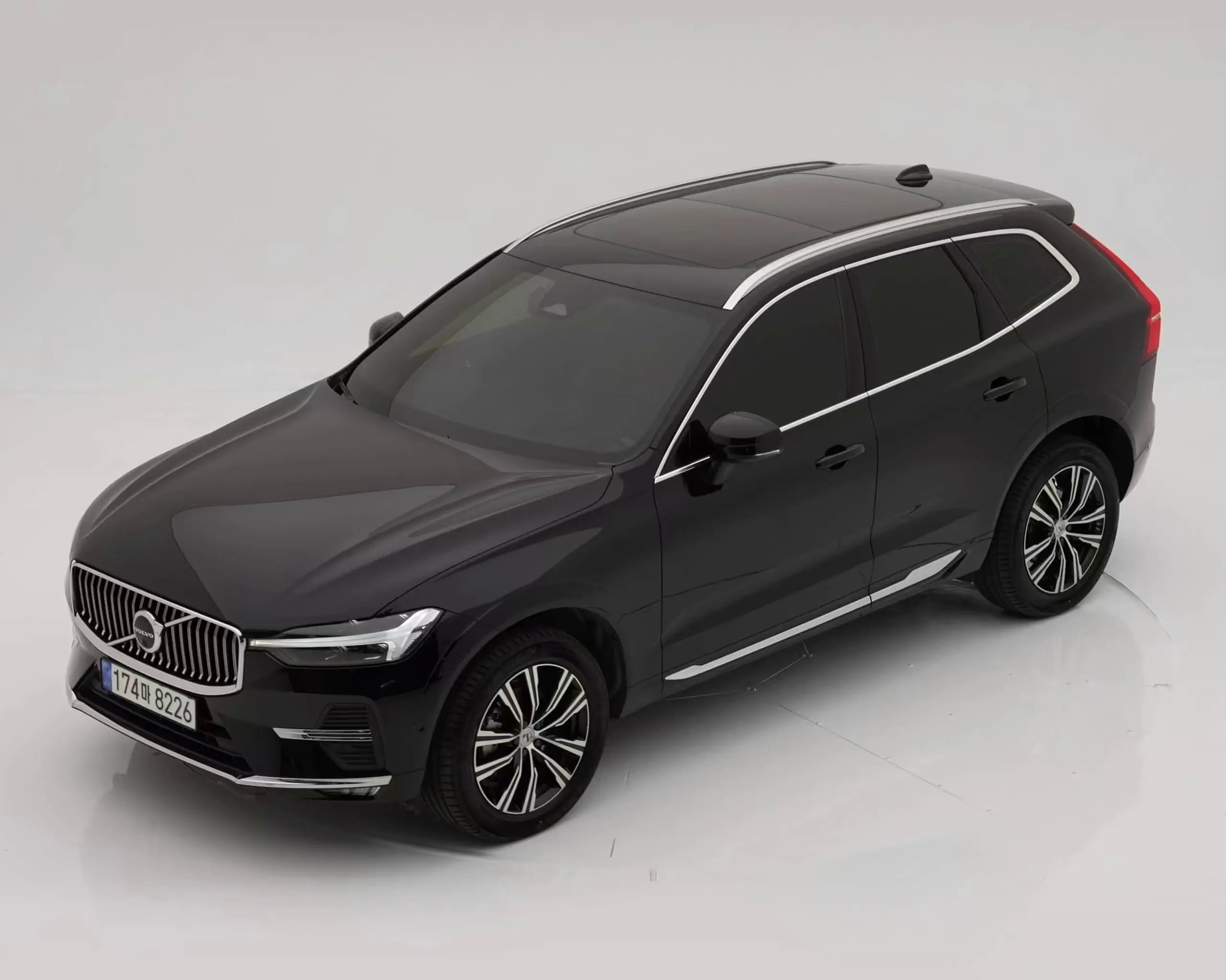 볼보 XC60 2세대 2022년식 중고차