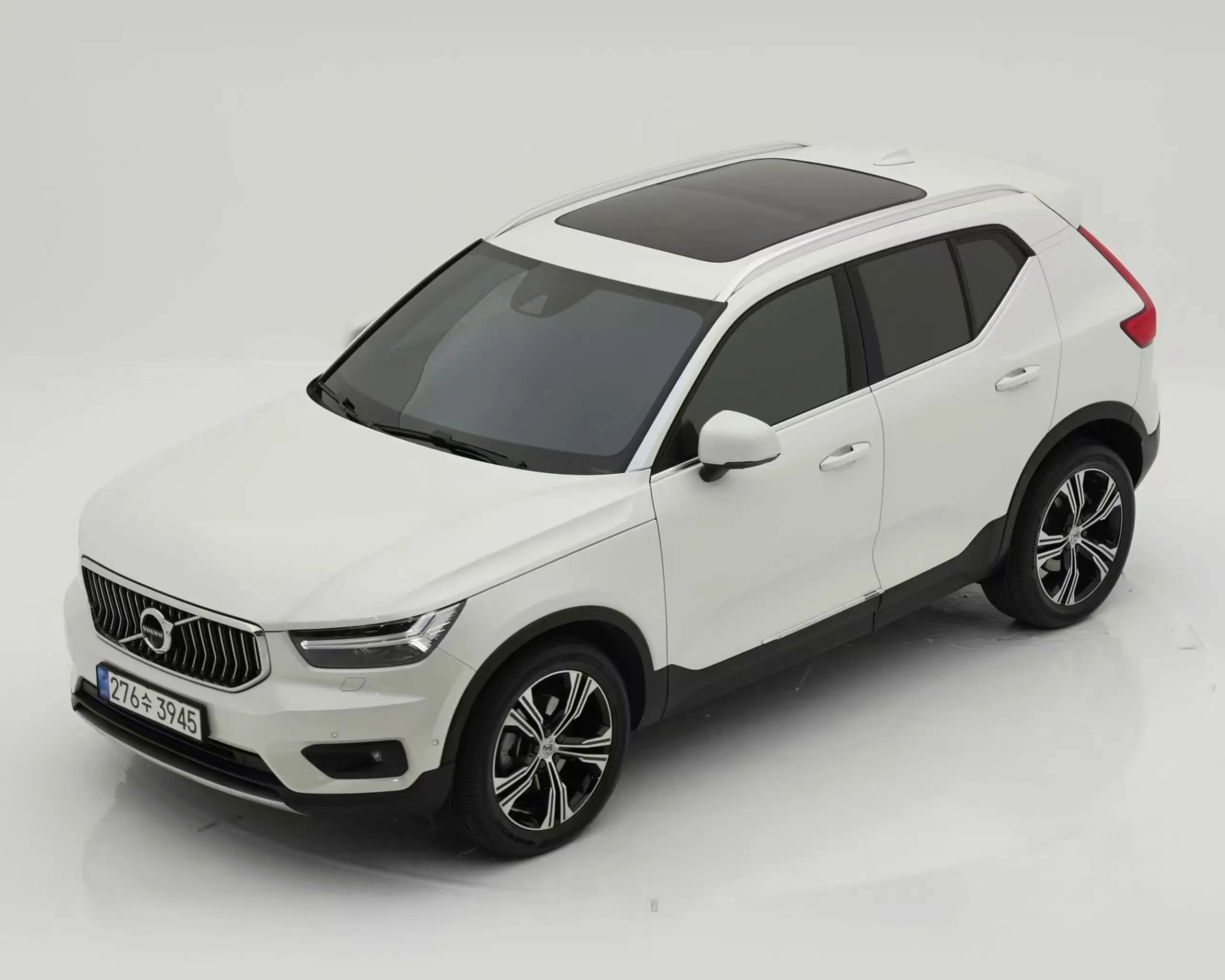볼보 XC40 2021년식 중고차