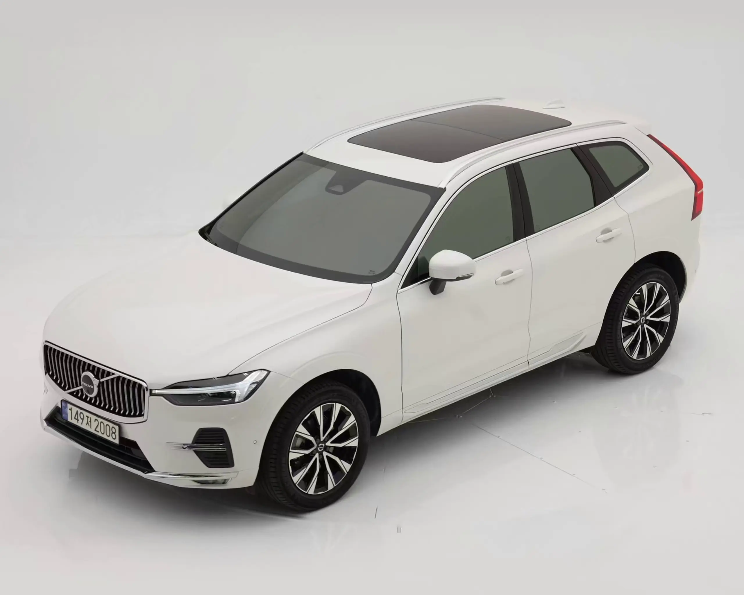 볼보 XC60 2세대 2024년식 중고차