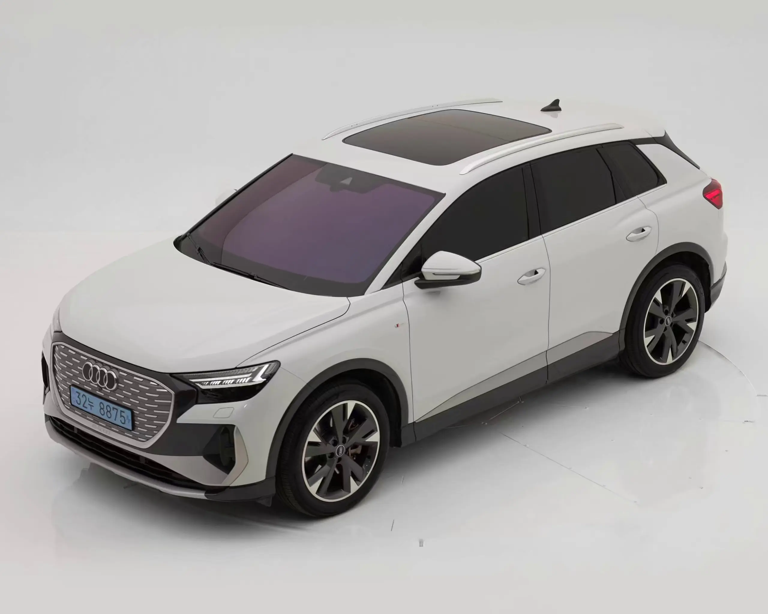 아우디 Q4 e-tron 2022년식 중고차