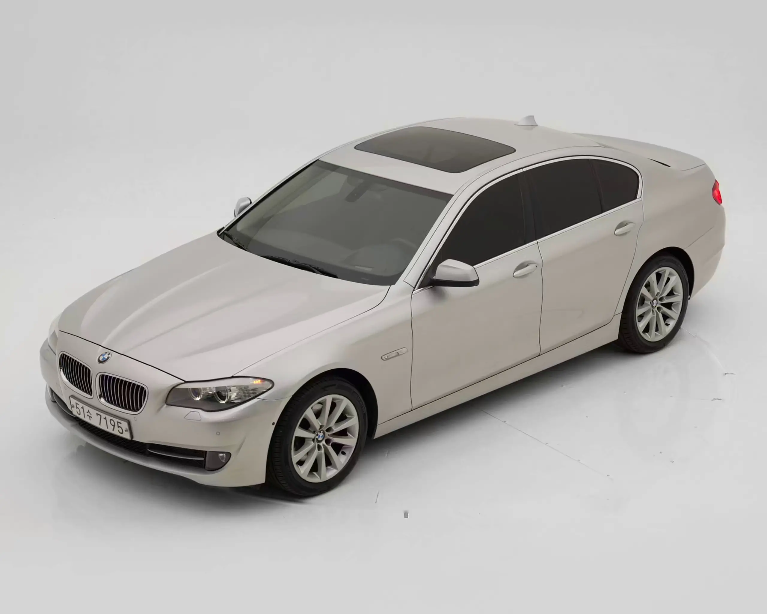 BMW 5시리즈 (F10) 2011년식 중고차