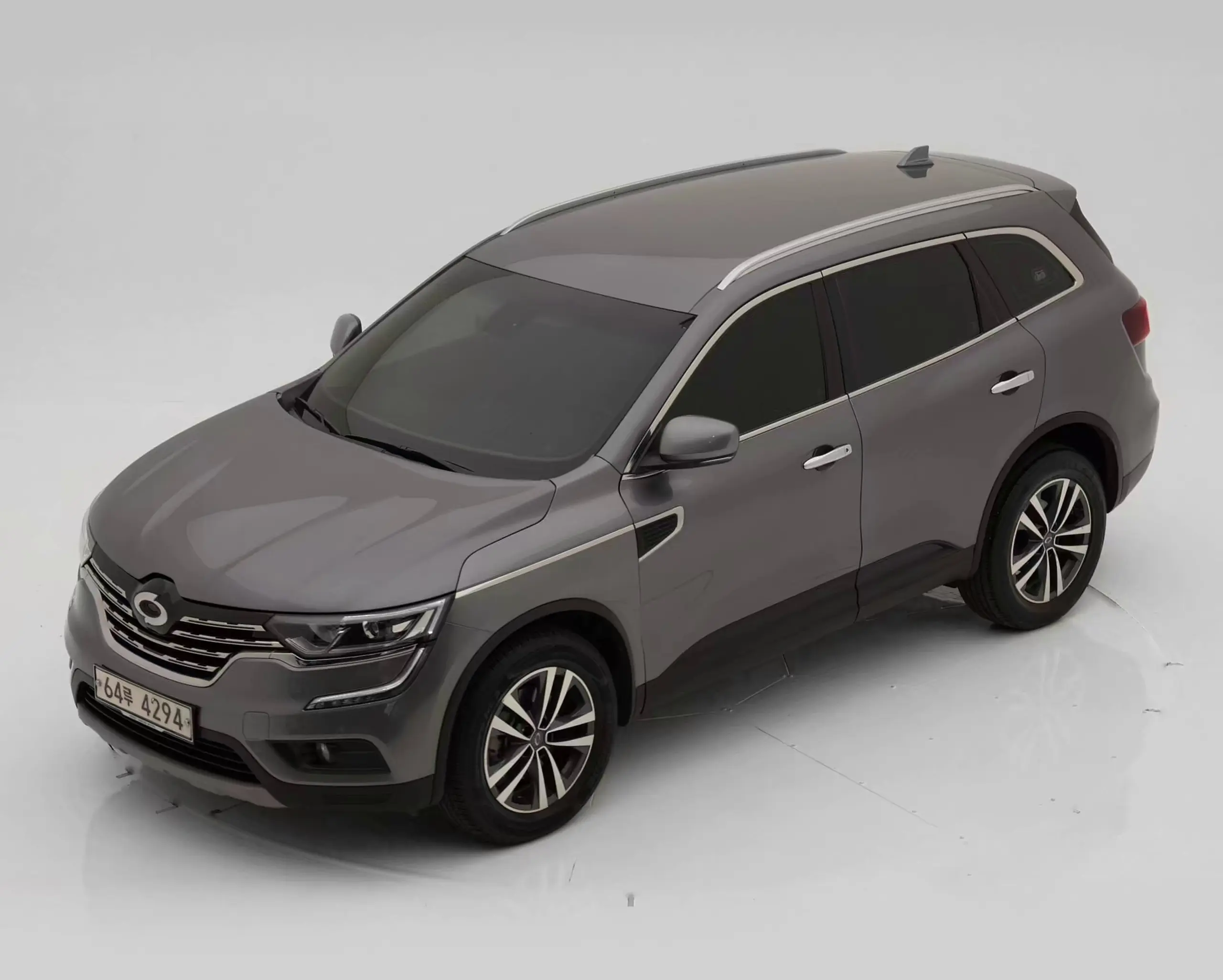 QM6 2017년식 중고차