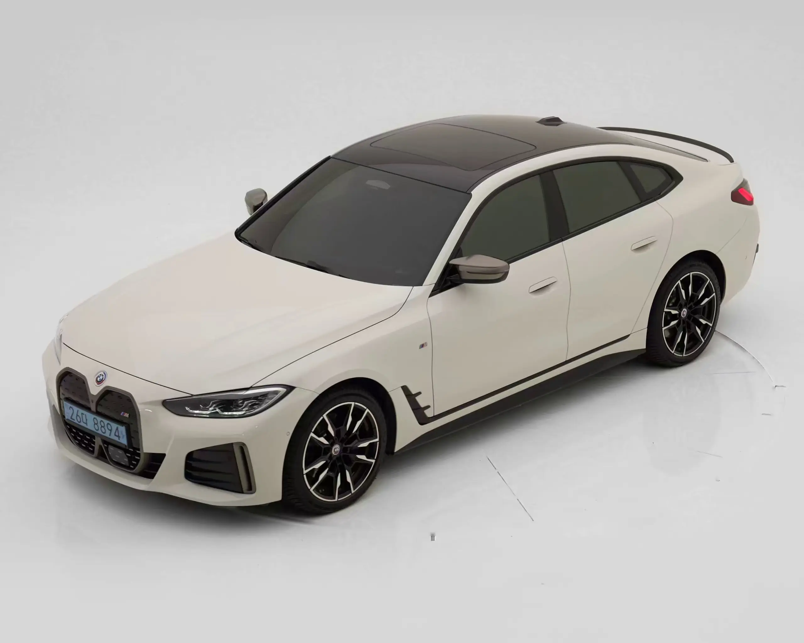 BMW i4 2023년식 중고차