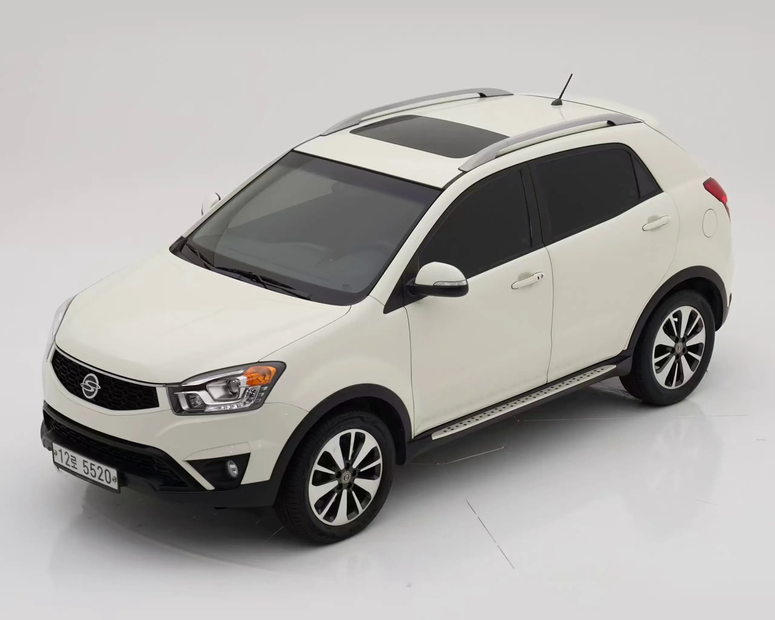 뉴 코란도 C 2014년식 중고차