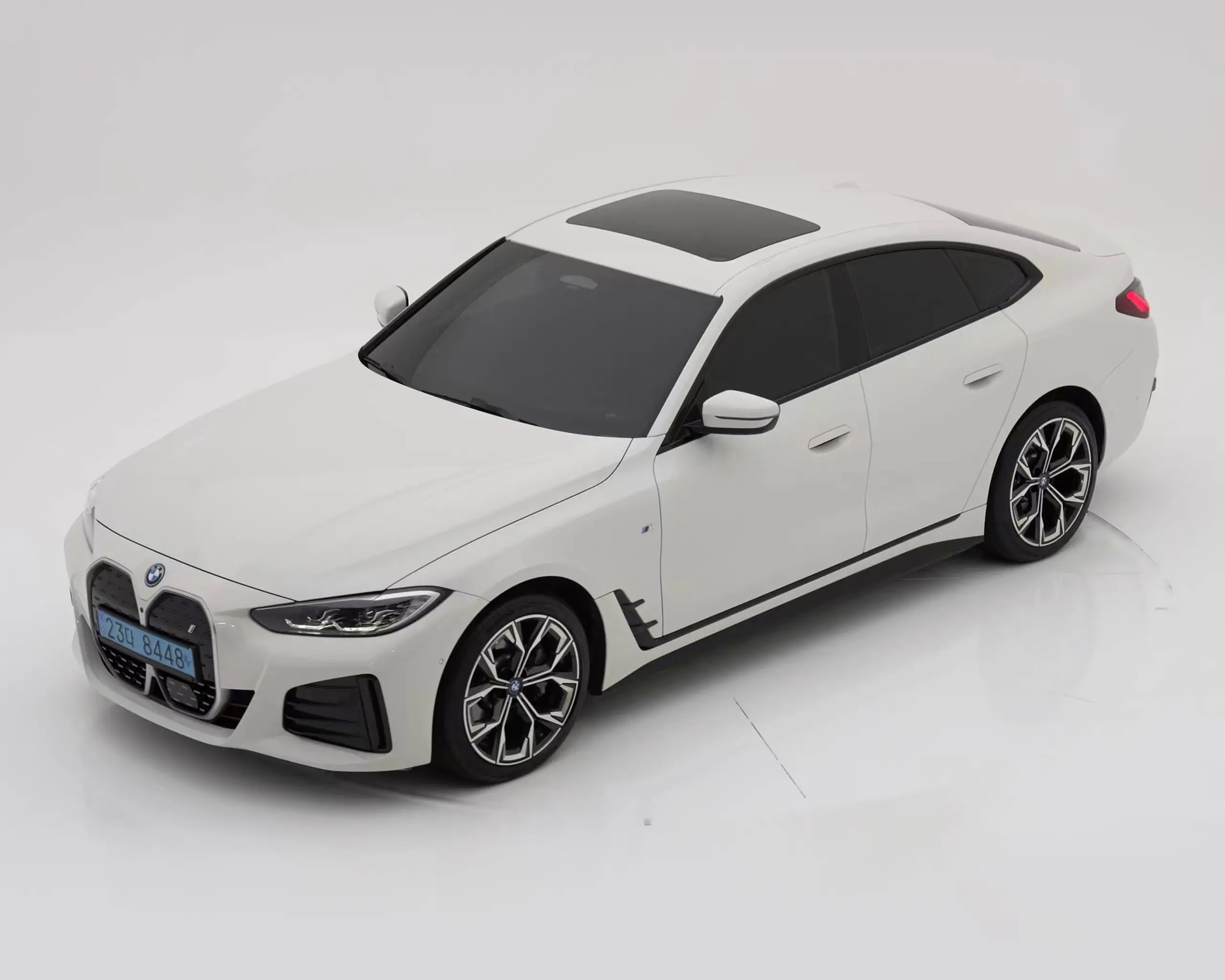 BMW i4 2022년식 중고차