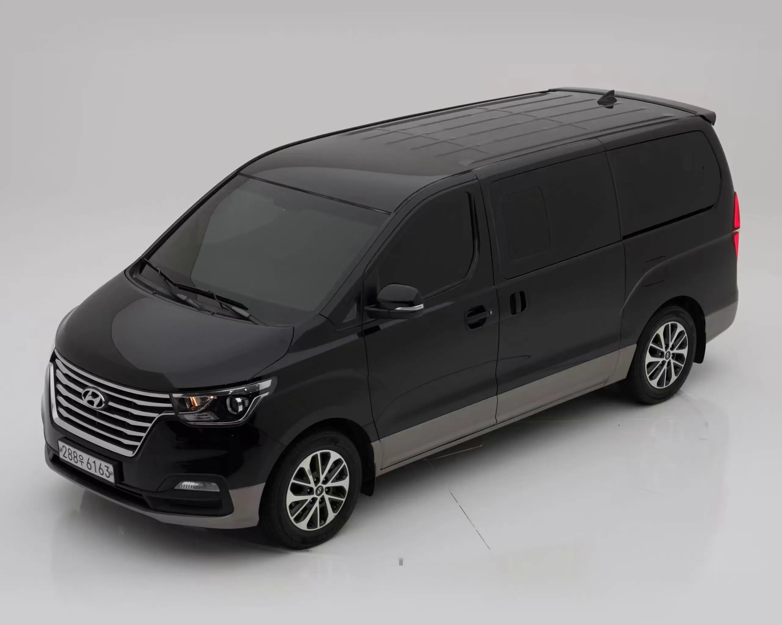 더 뉴 그랜드 스타렉스 2020년식 중고차