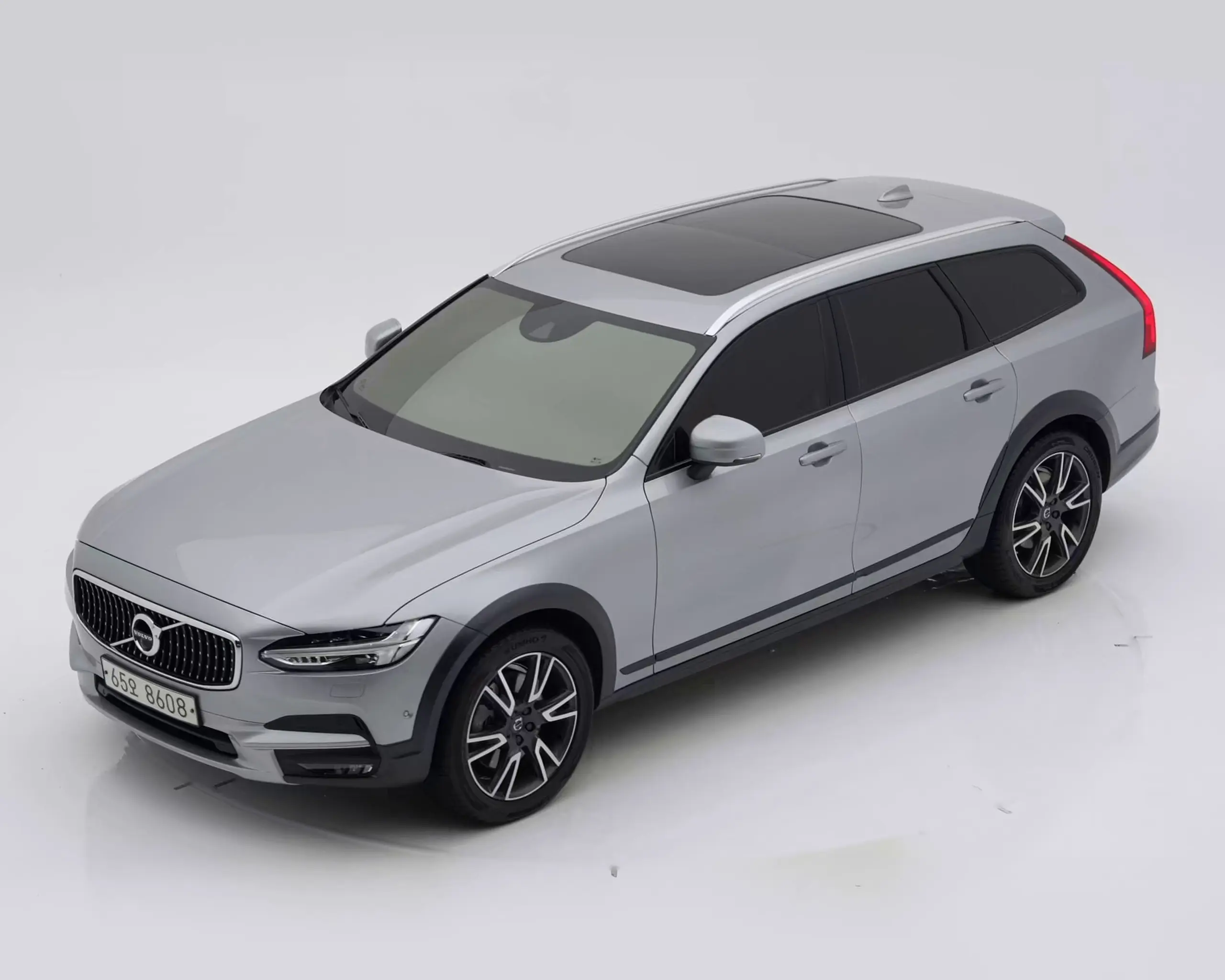 볼보 V90 크로스컨트리 2017년식 중고차