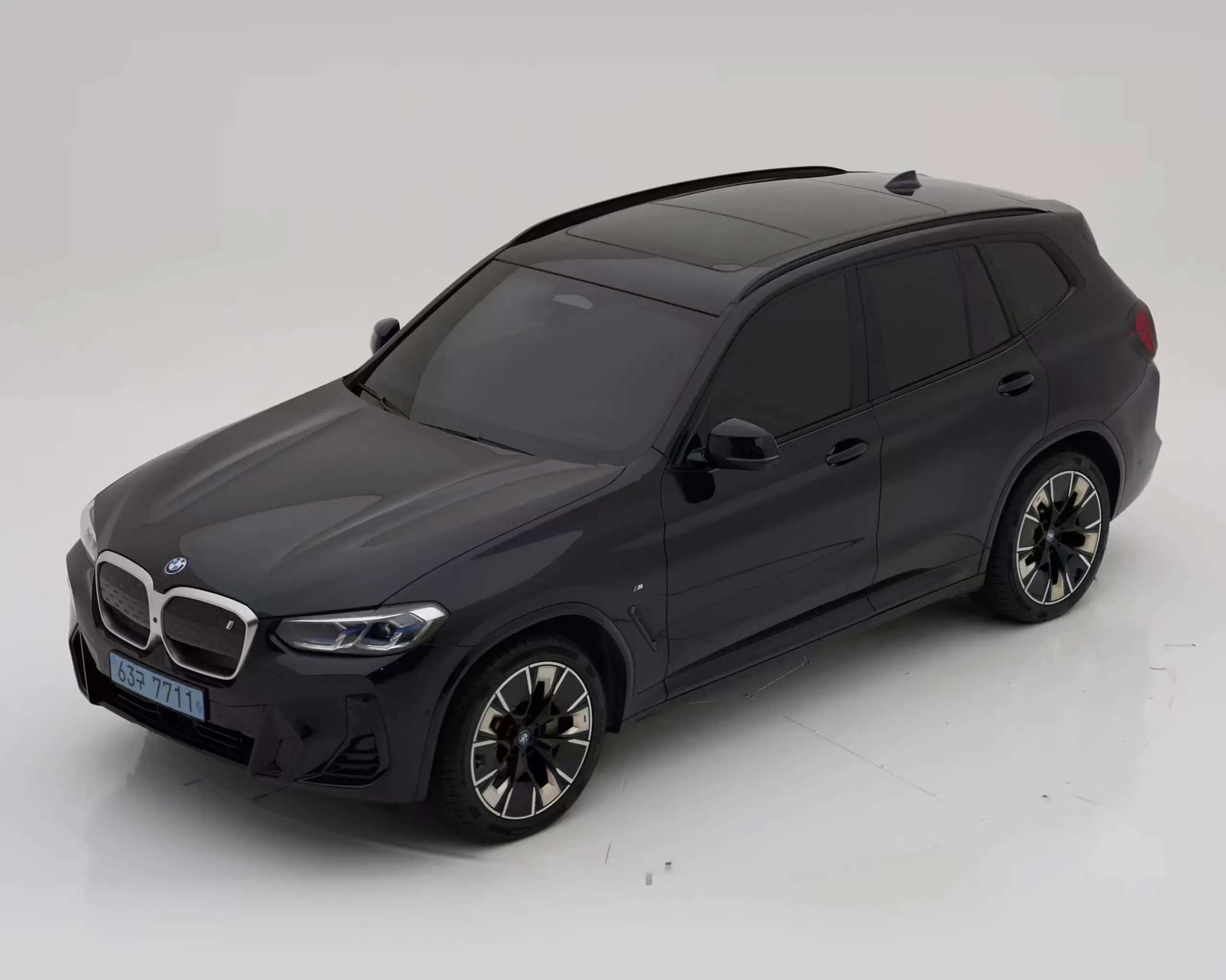 BMW iX3 (G08) 2024년식 중고차
