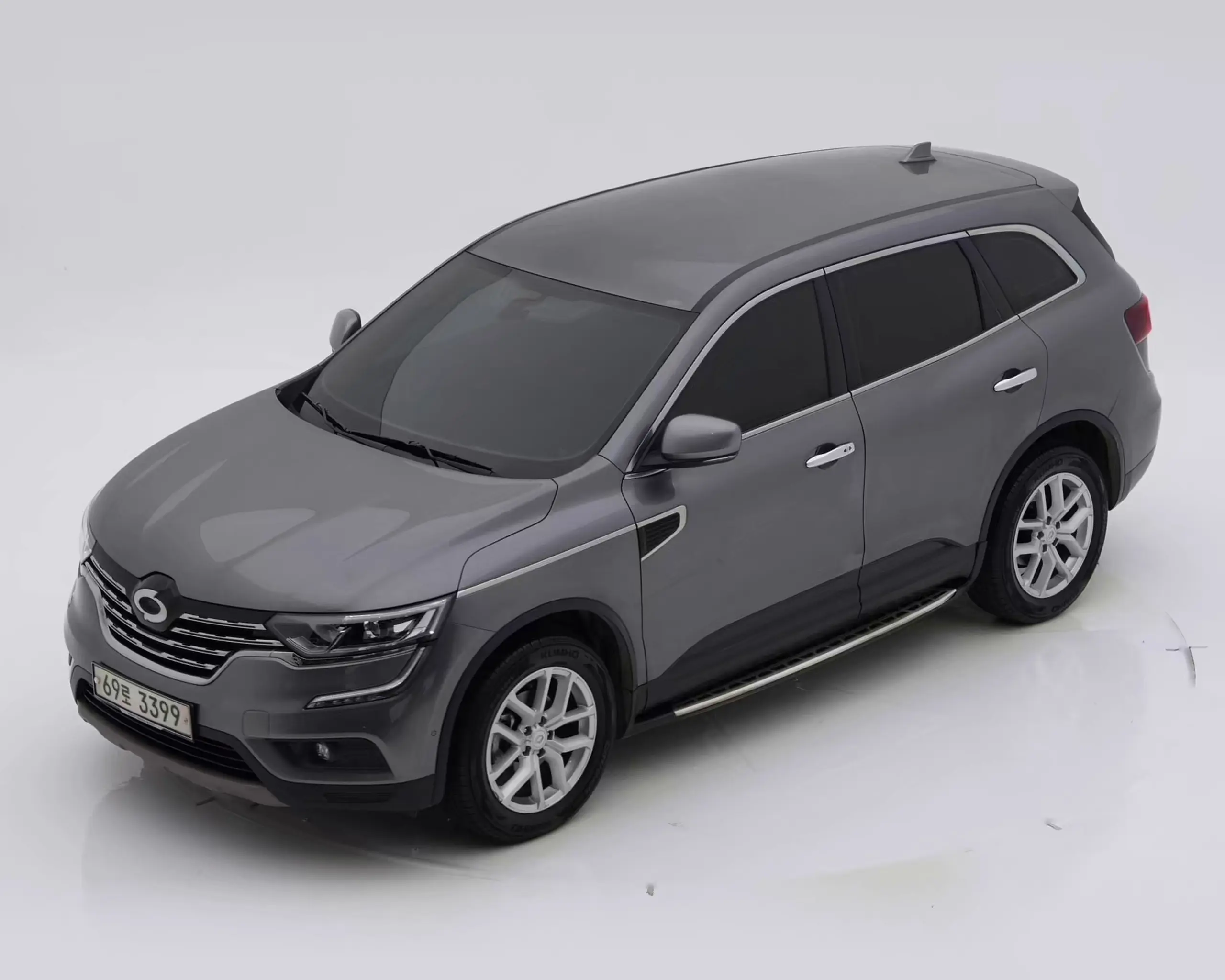 QM6 2019년식 중고차