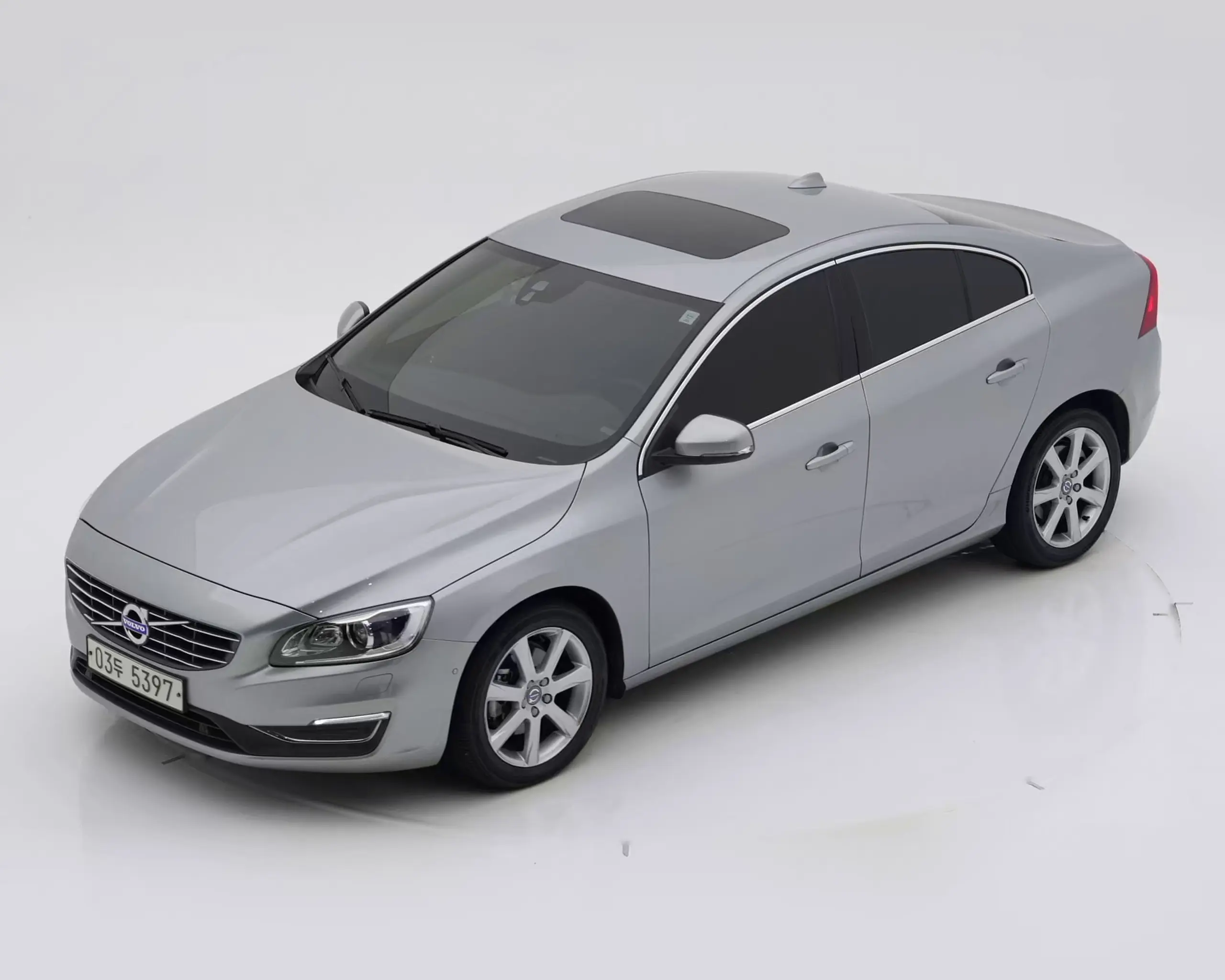볼보 S60 2017년식 중고차