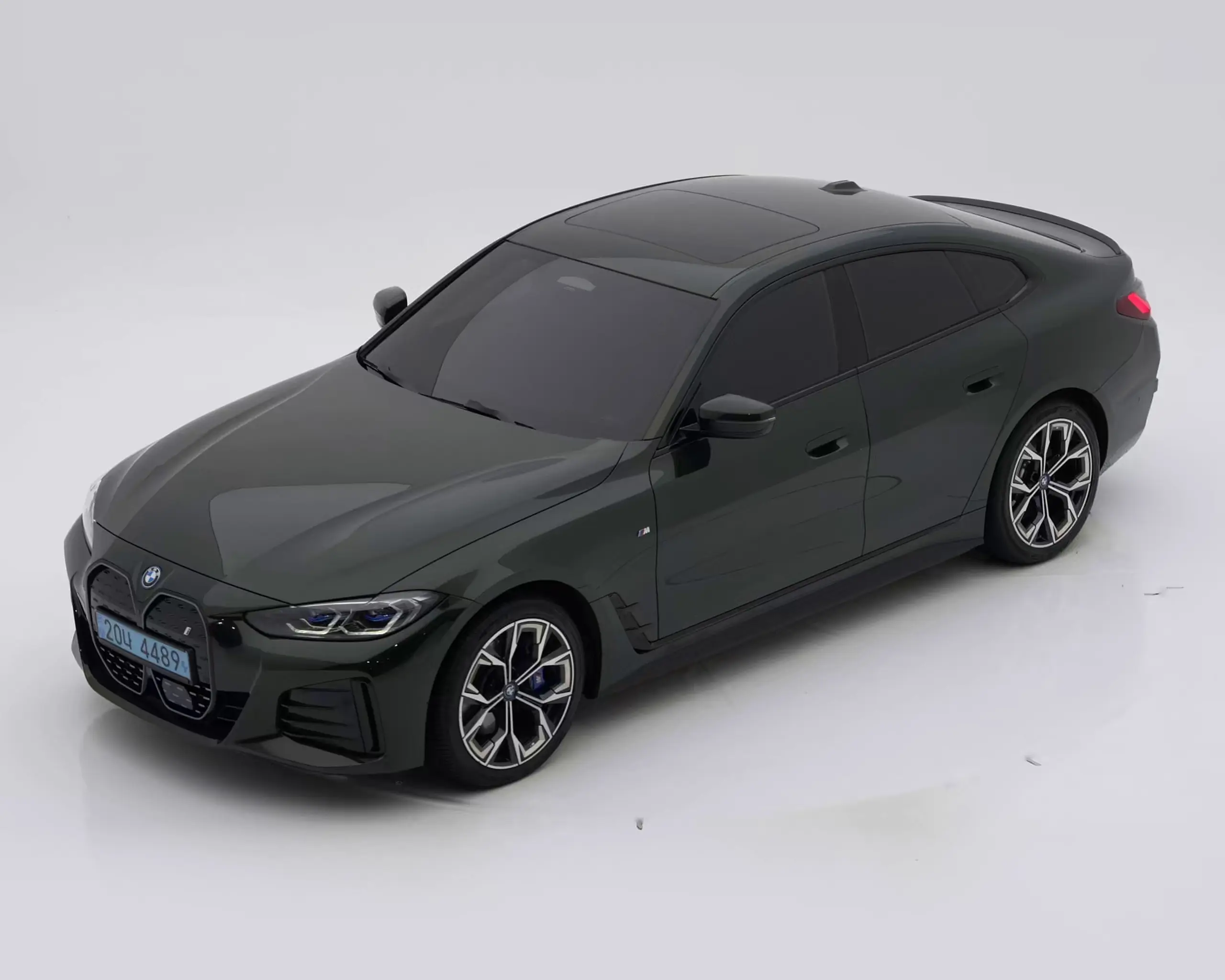 BMW i4 2022년식 중고차