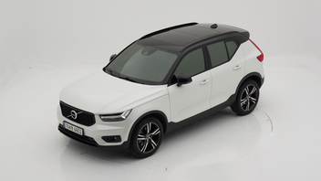 볼보 XC40 B4 R-디자인