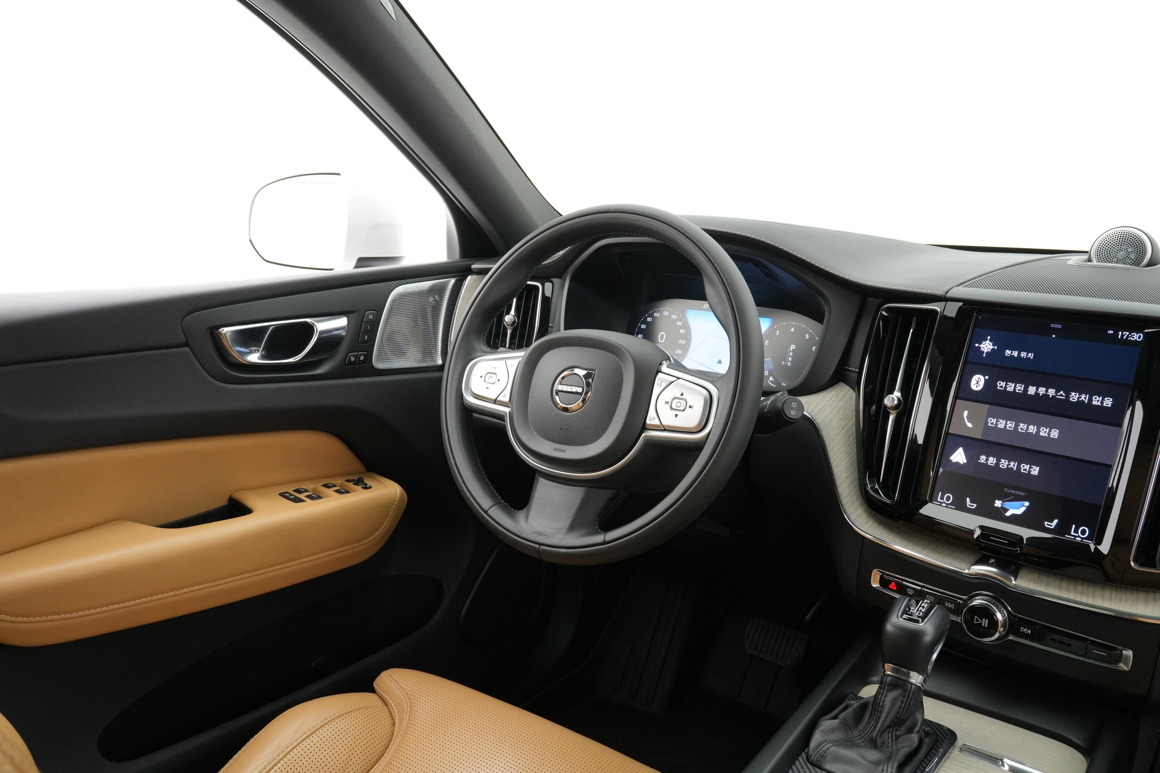 볼보 XC60 2세대 2020년식 중고차