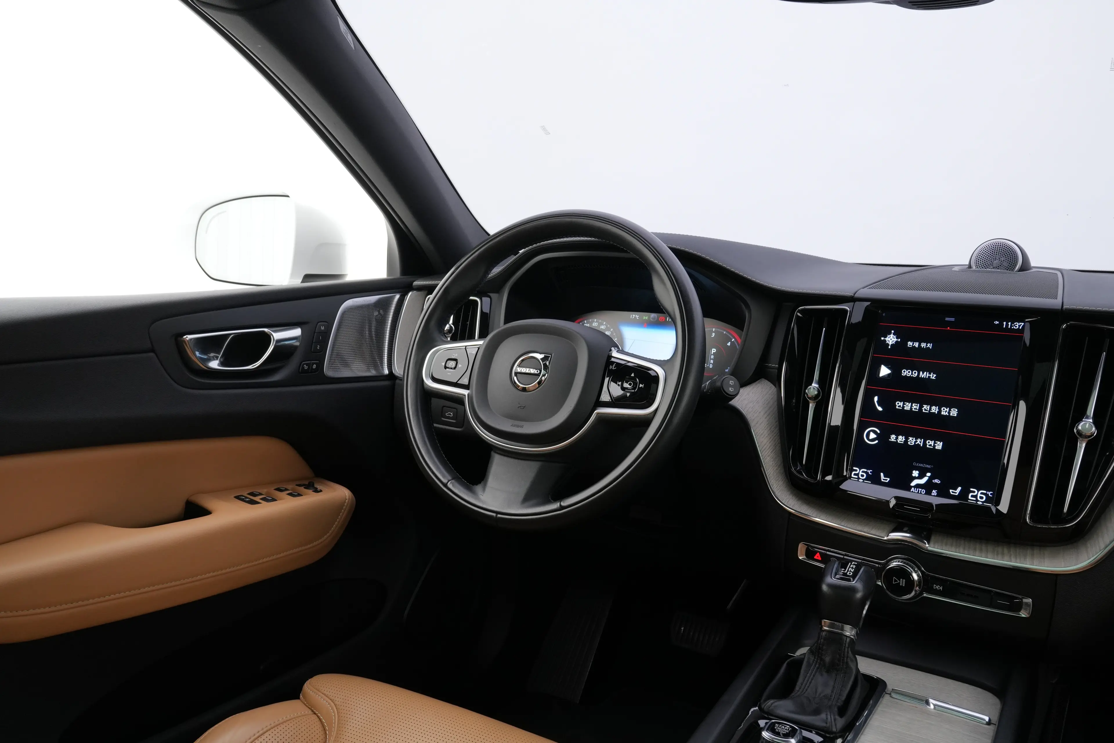 볼보 XC60 2세대 2019년식 중고차