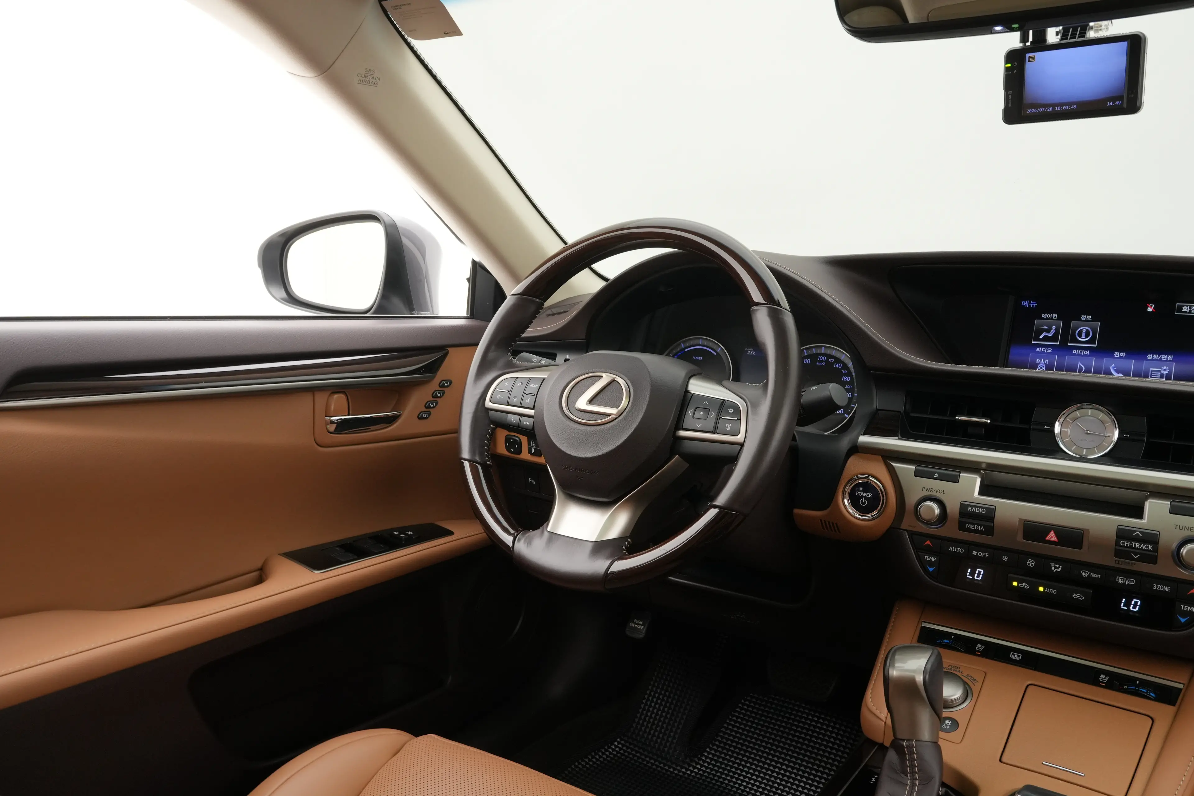 렉서스 뉴 ES300h 2018년식 중고차