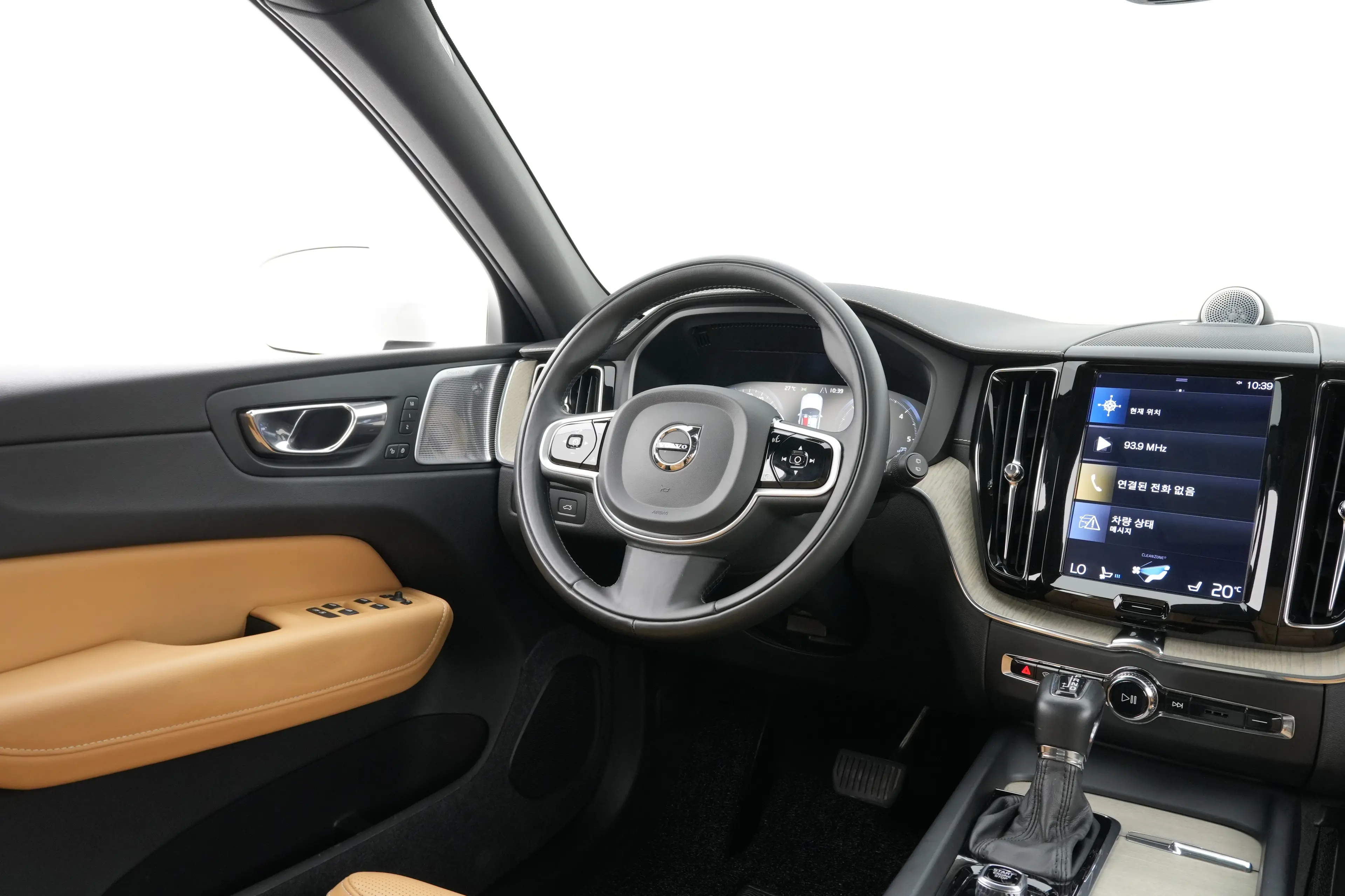 볼보 XC60 2세대 2019년식 중고차