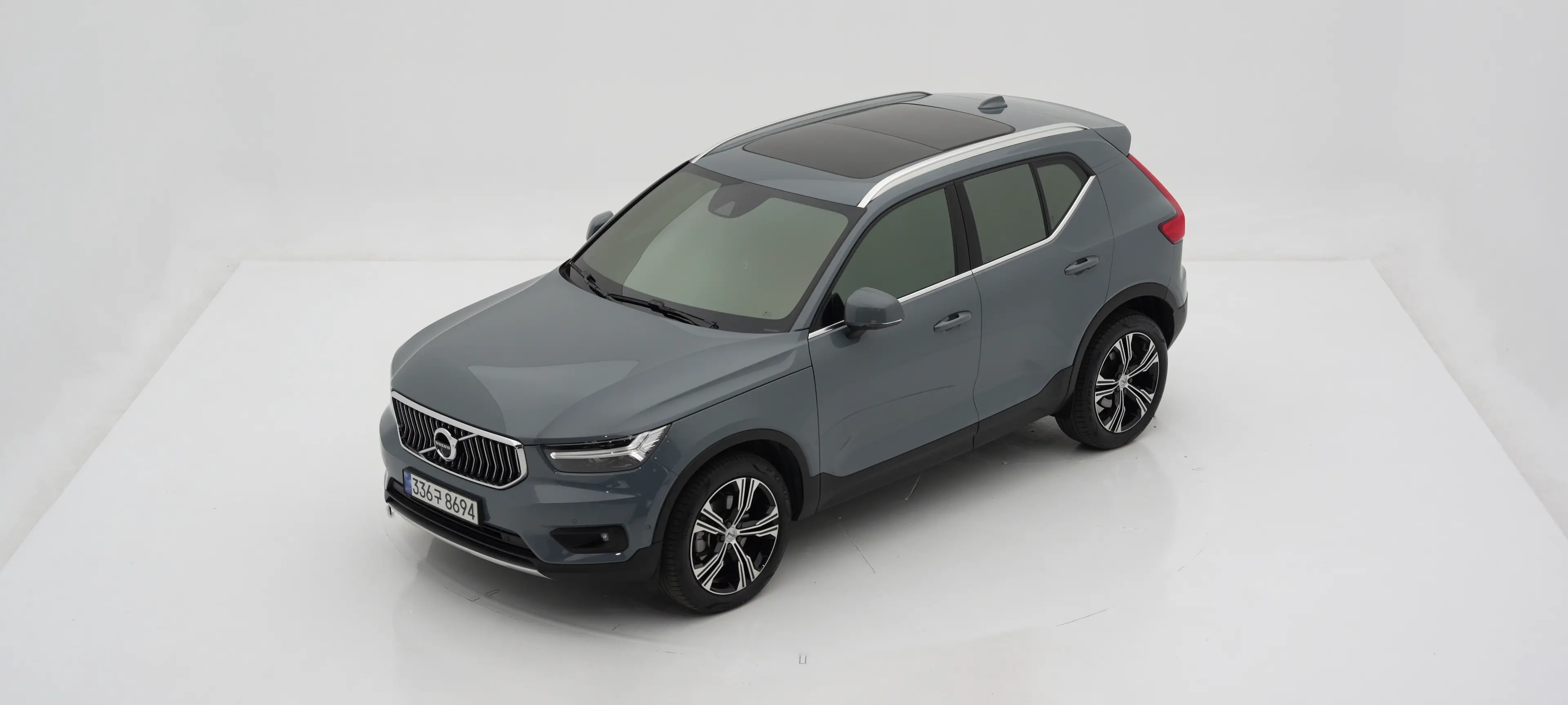 볼보 XC40 2022년식 중고차