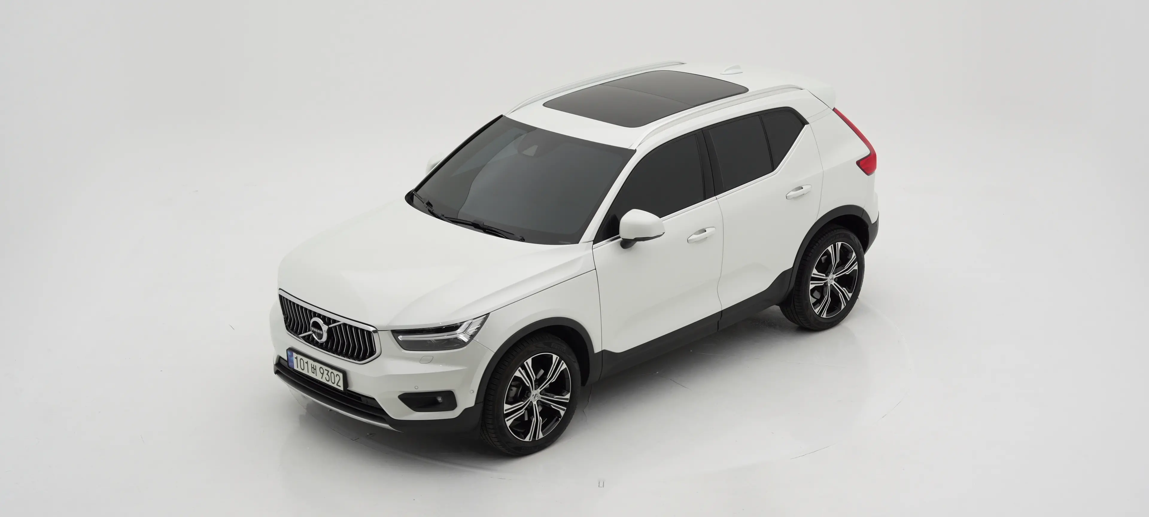 볼보 XC40 2021년식 중고차