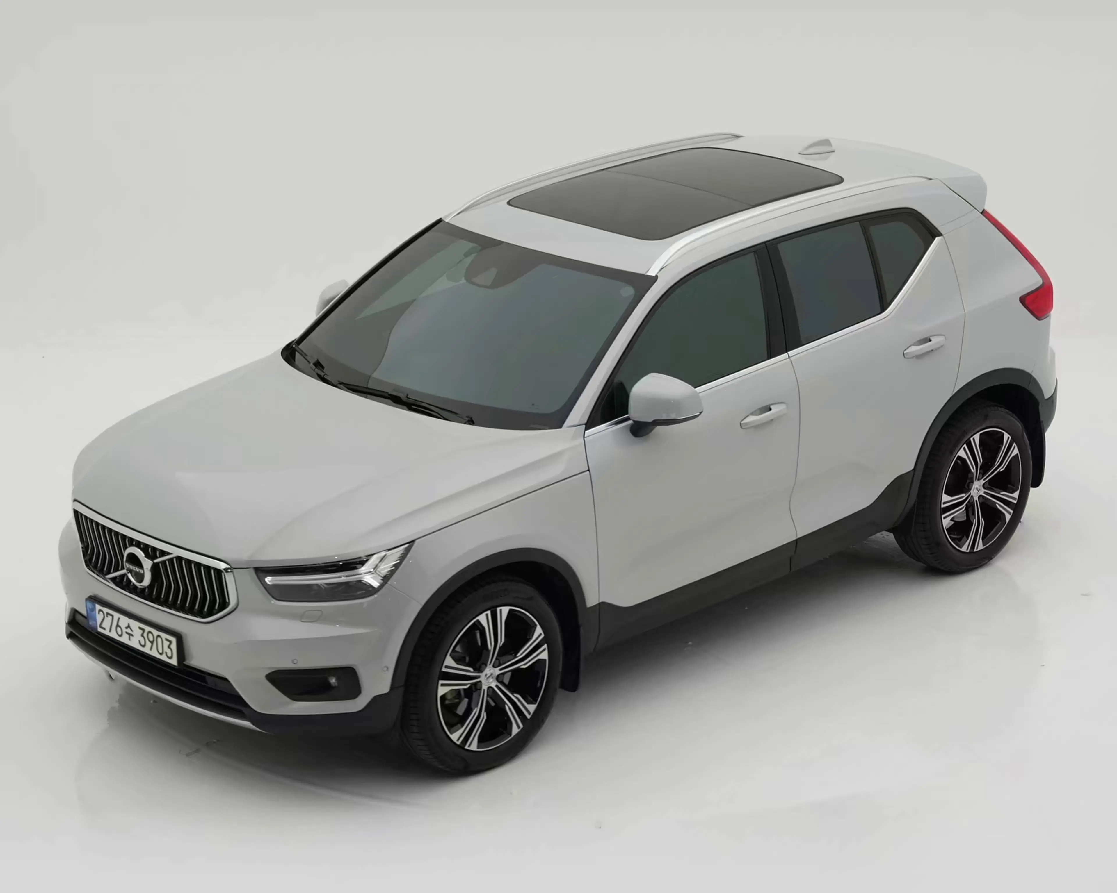 볼보 XC40 2021년식 중고차