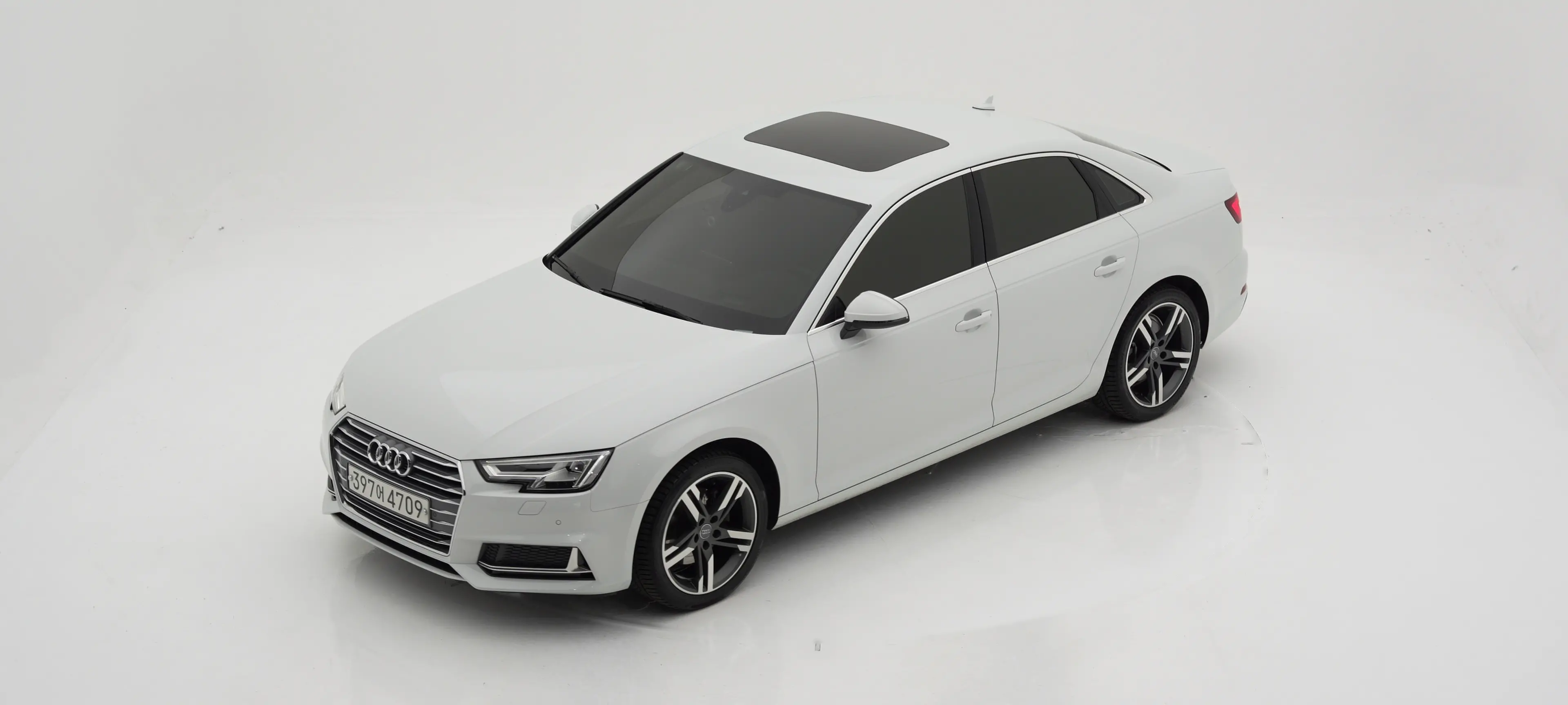 아우디 A4 (B9) 2019년식 중고차