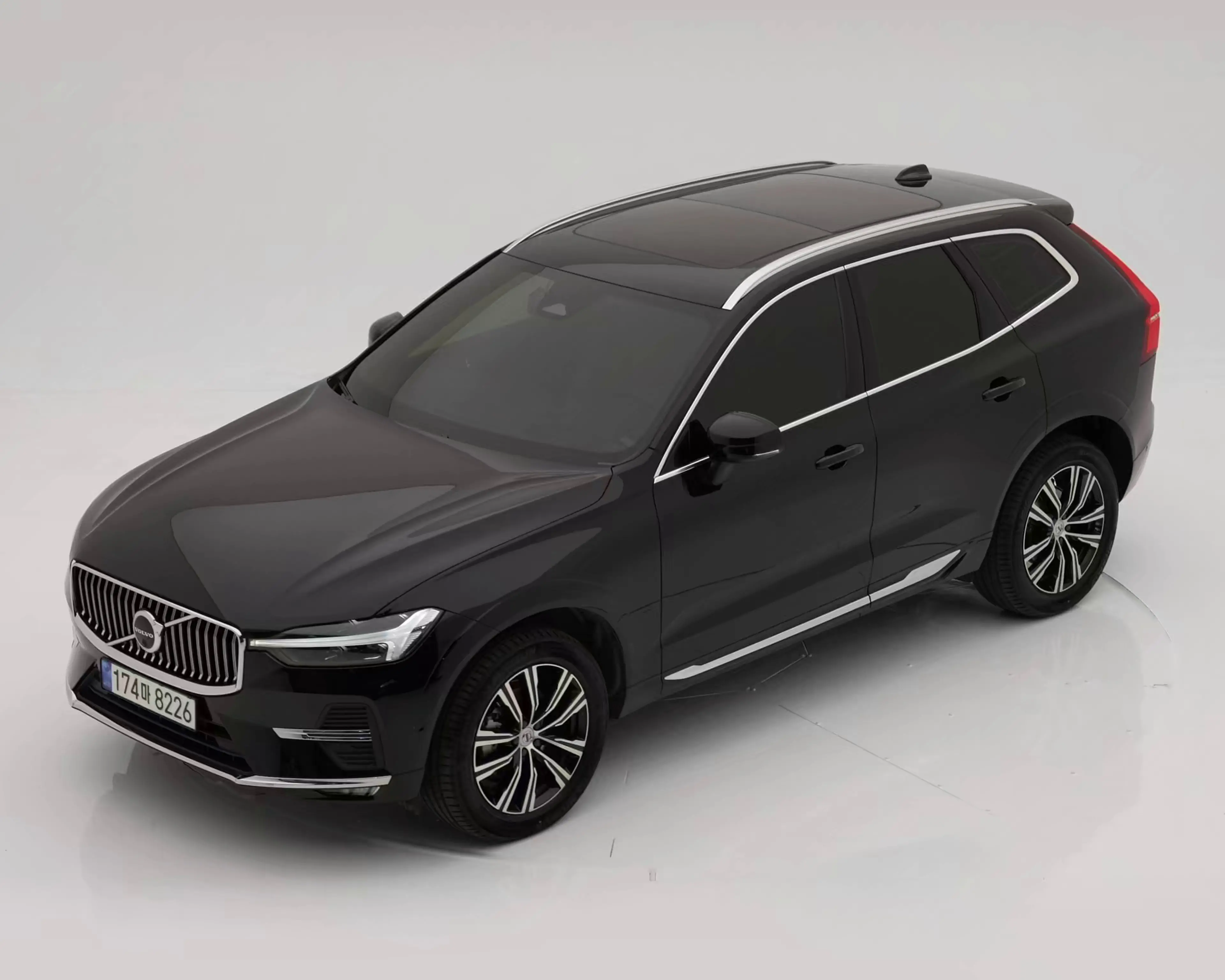 볼보 XC60 2세대 2022년식 중고차