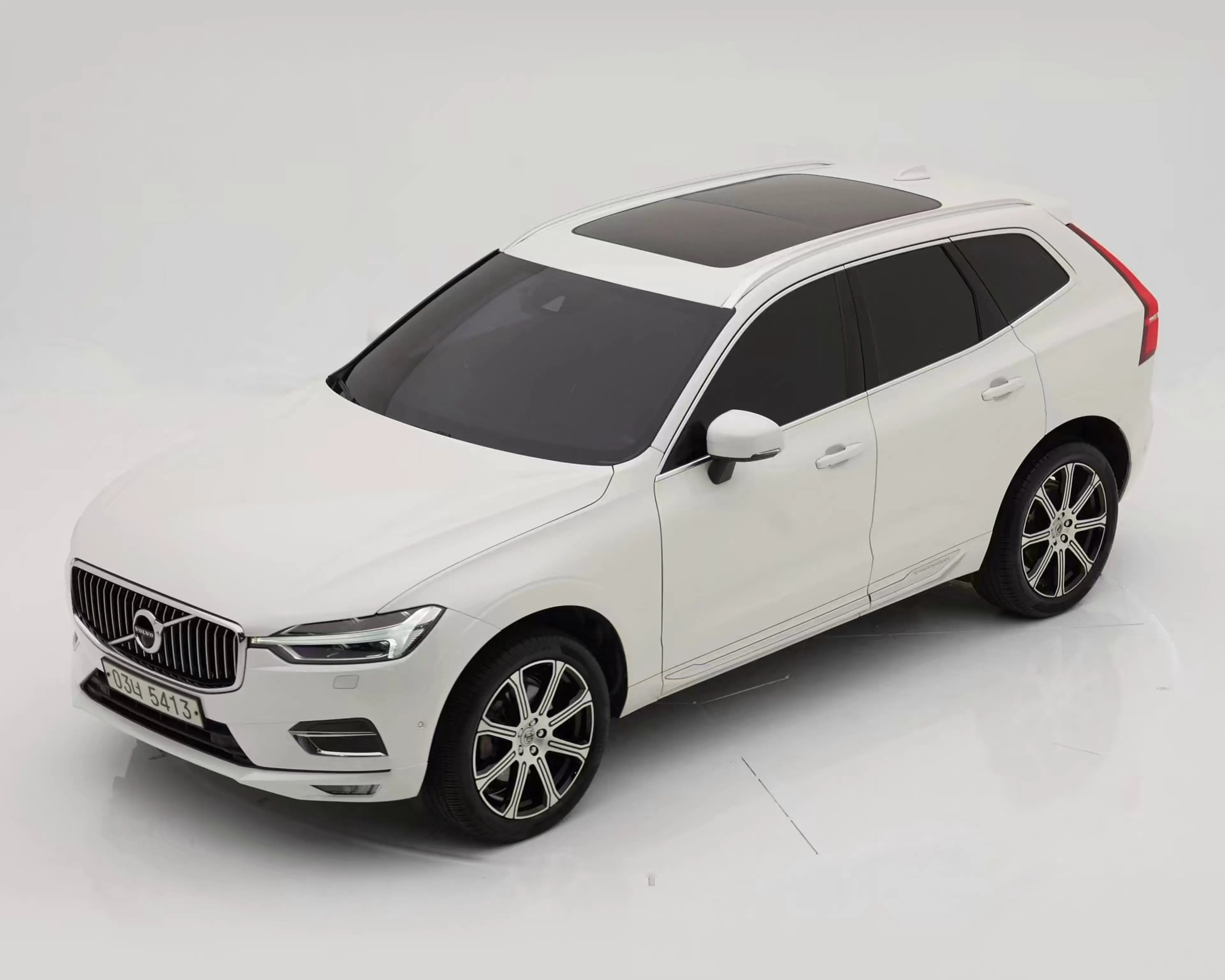 볼보 XC60 2세대 2019년식 중고차