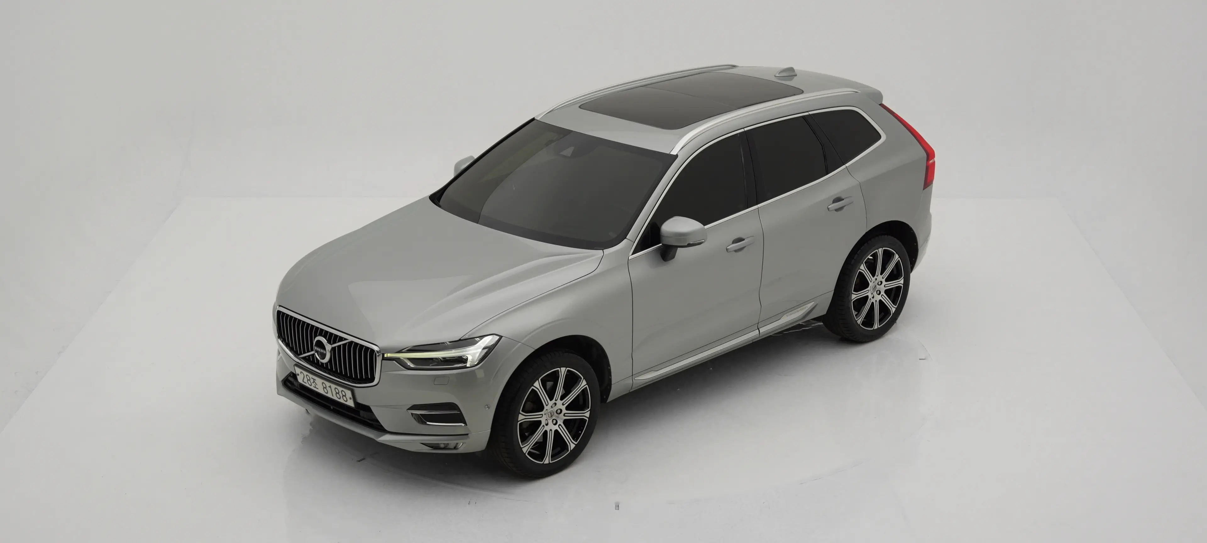 볼보 XC60 2세대 2018년식 중고차