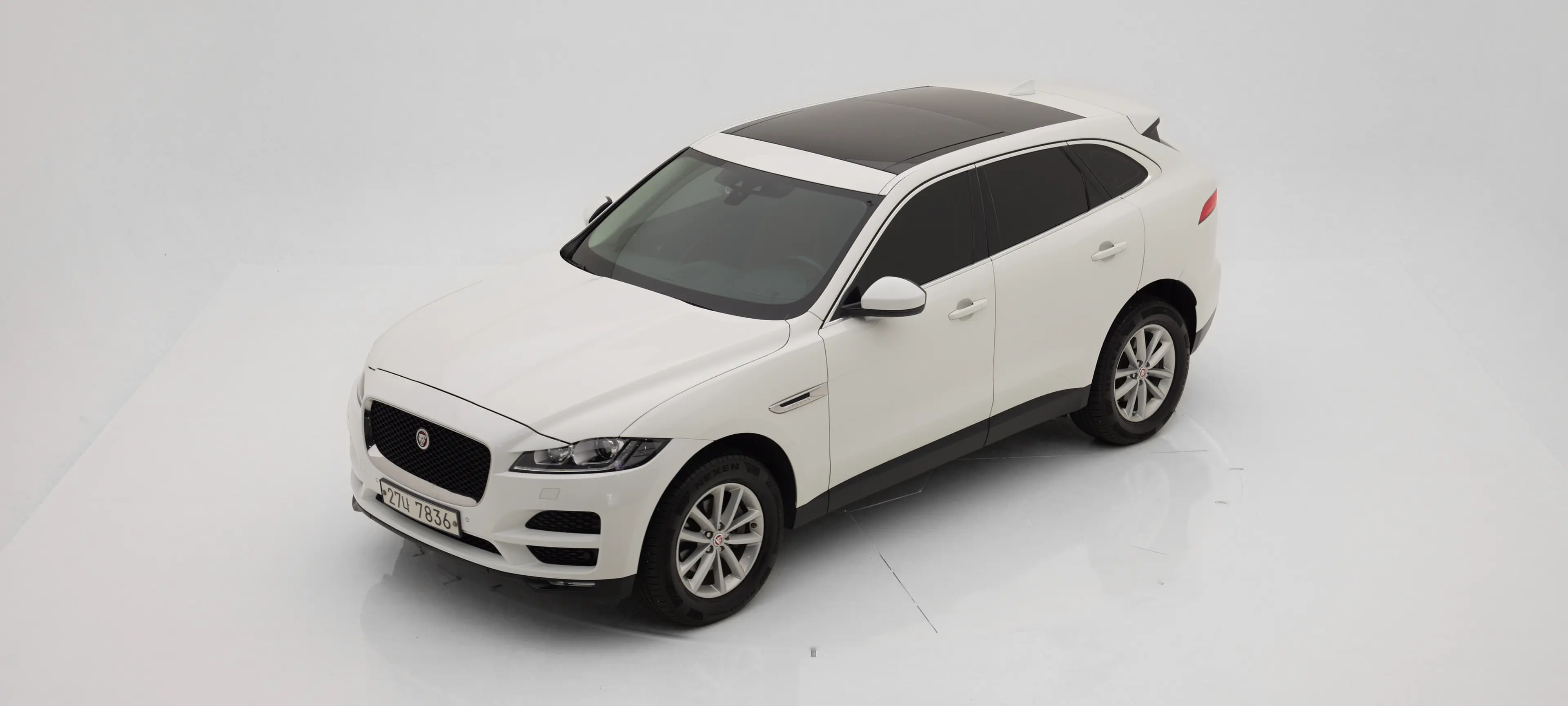 재규어 F-PACE 2017년식 중고차
