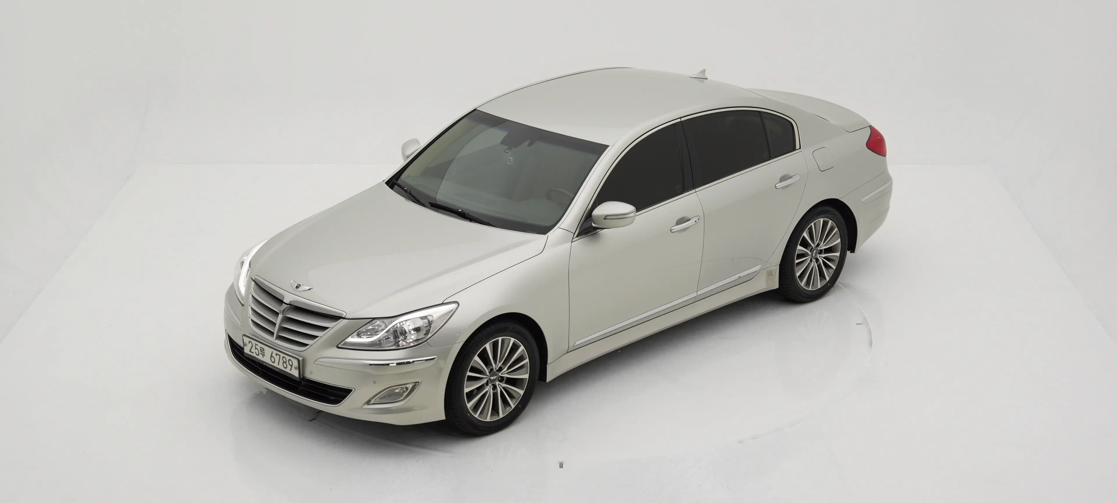 제네시스 2014년식 중고차