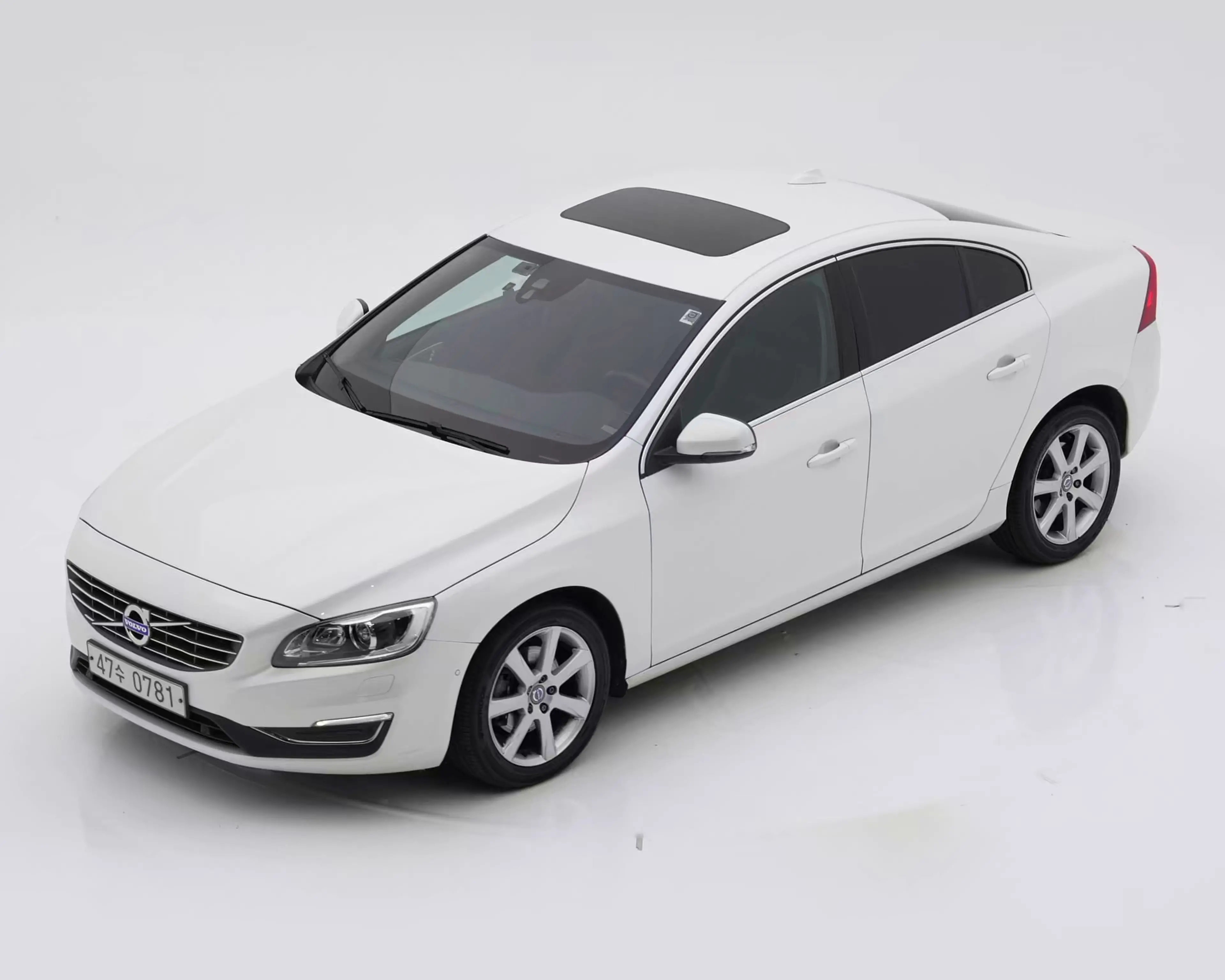 볼보 S60 2016년식 중고차