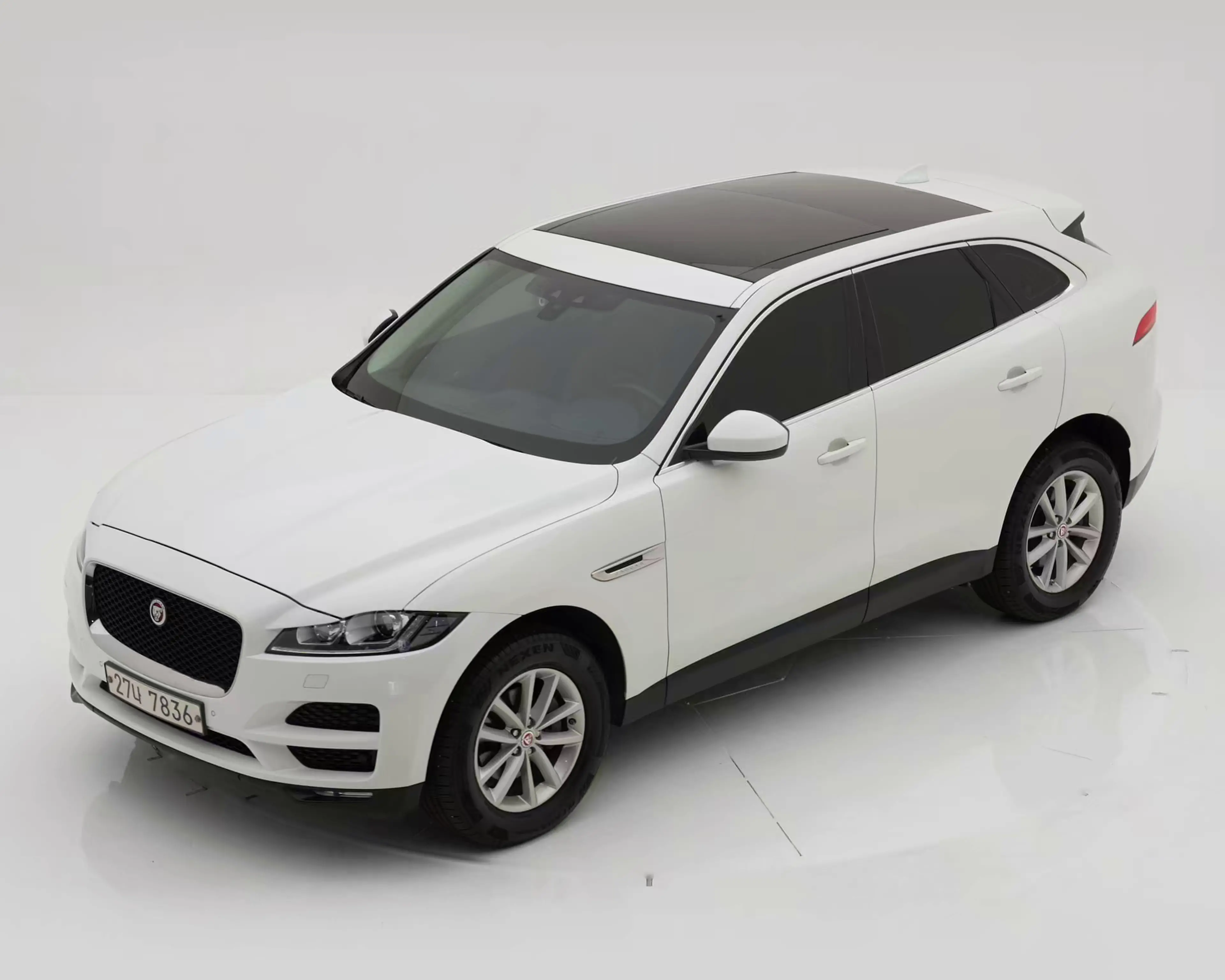 재규어 F-PACE 2017년식 중고차