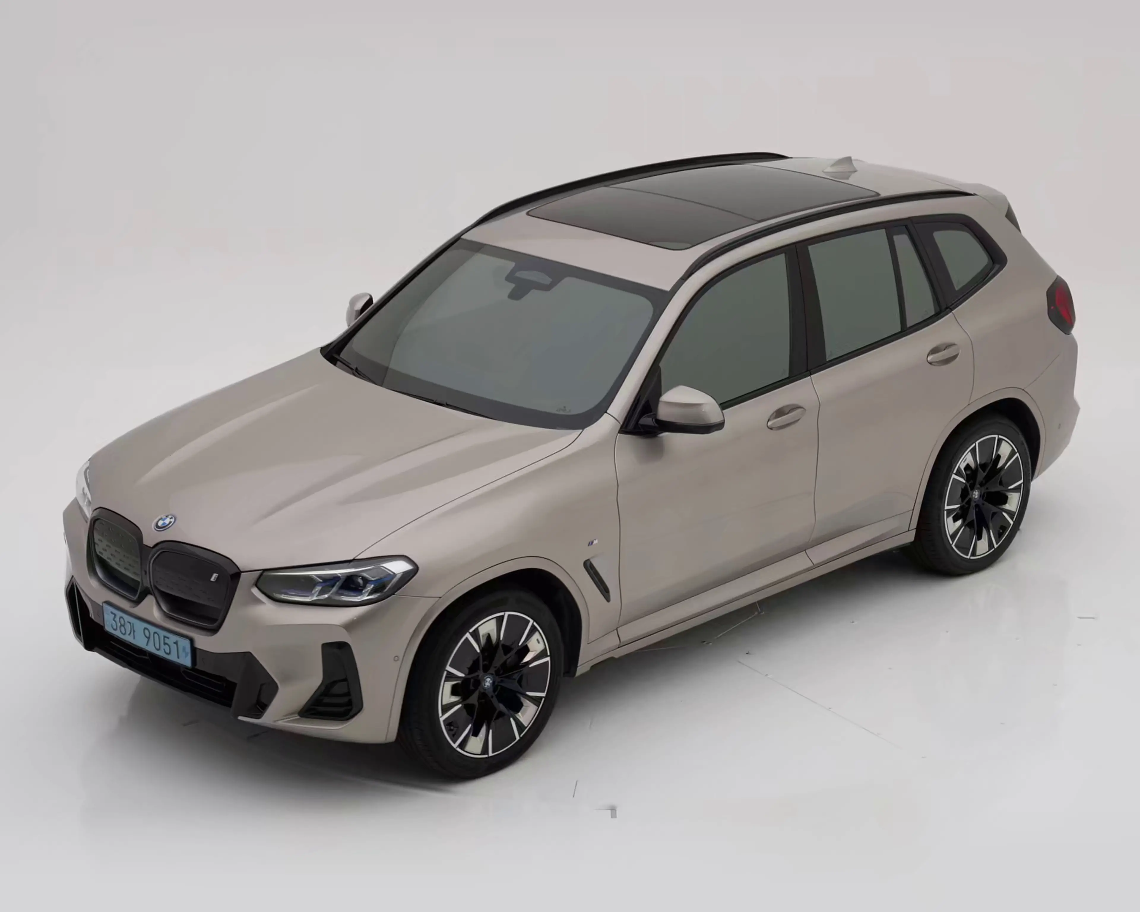 BMW iX3 (G08) 2024년식 중고차