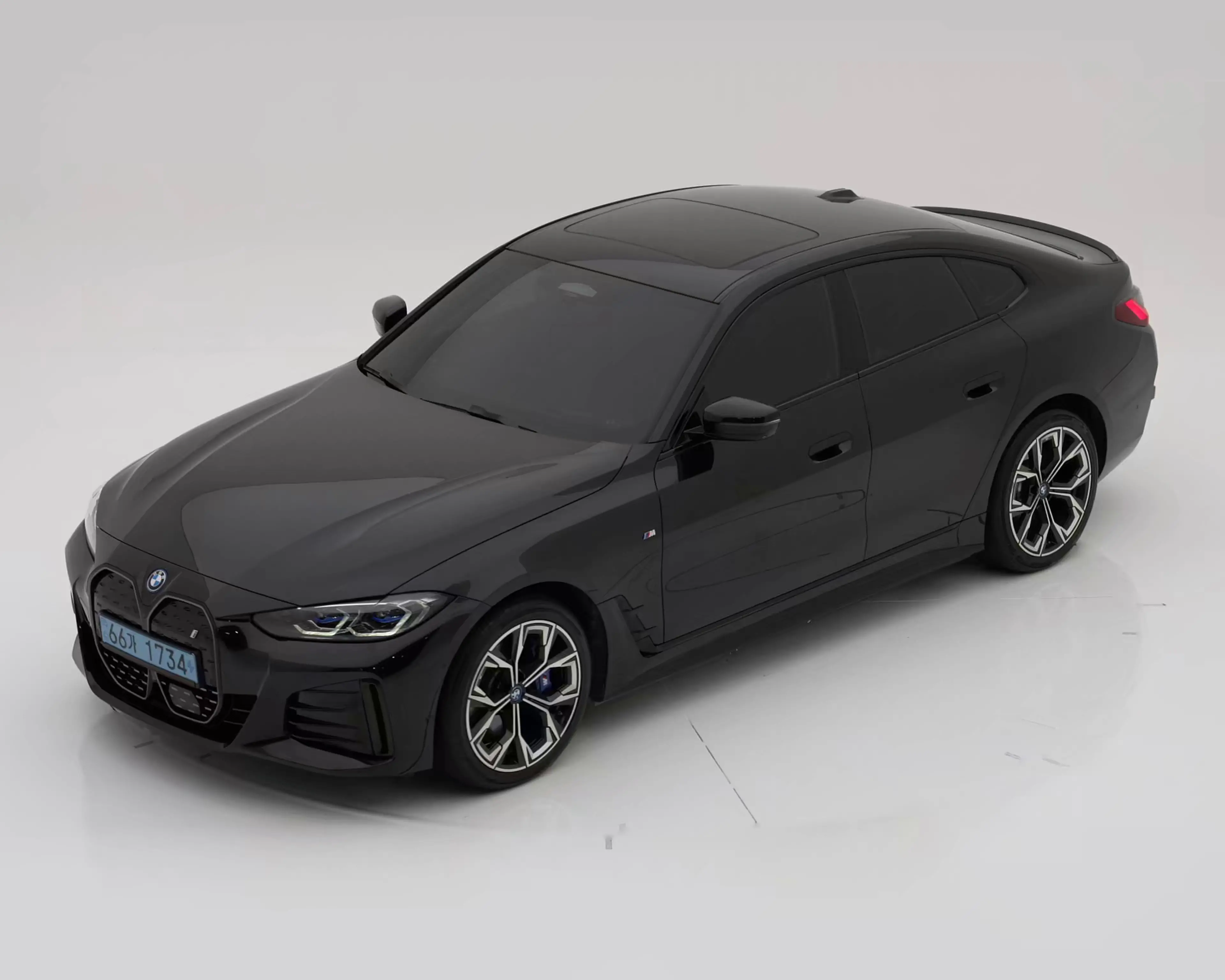 BMW i4 2022년식 중고차