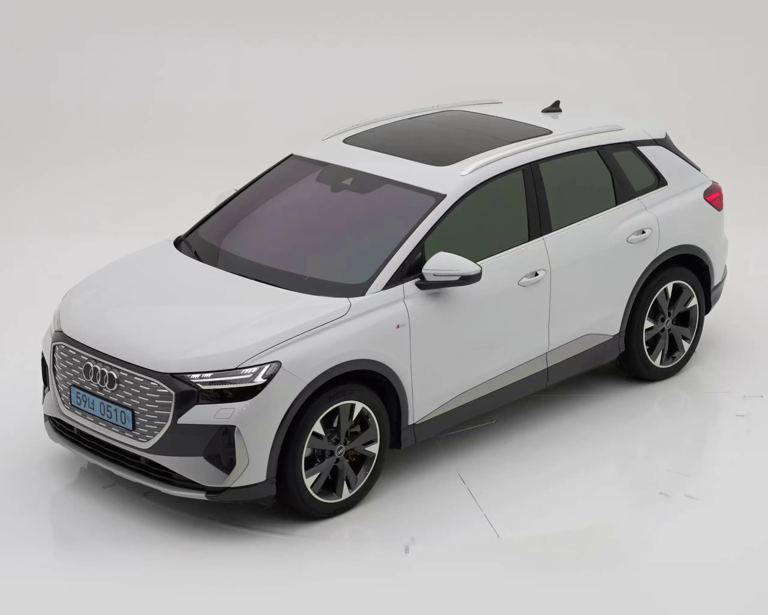 아우디 Q4 e-tron 2022년식 중고차
