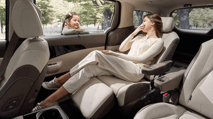 카니발 실내, 카니발 내부, 카니발 크기, 카니발 색상, 카니발 트렁크