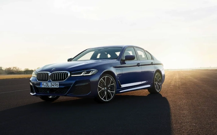 BMW 주행 보조