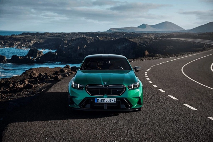 BMW M5, M5 제원, M5 가격, BMW 신형, BMW 하이브리드