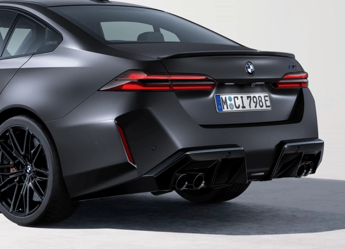 BMW M5, M5 가격, 스포츠 세단, G90 M5, 플러그인 하이브리드