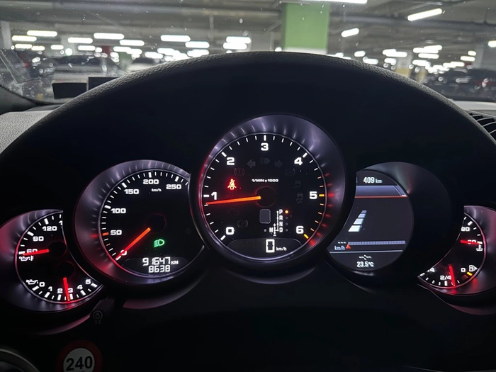 포르쉐, 포르쉐 중고차 시세, SUV, 포르쉐 SUV 중고차 시세, 카이엔, 뉴 카이엔, 뉴 카이엔 중고차 시세, 2016년식