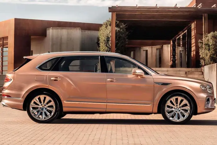 벤테이가 EWB, 럭셔리 SUV, 쇼퍼 드리븐, 벤틀리 벤테이가, 벤틀리 SUV