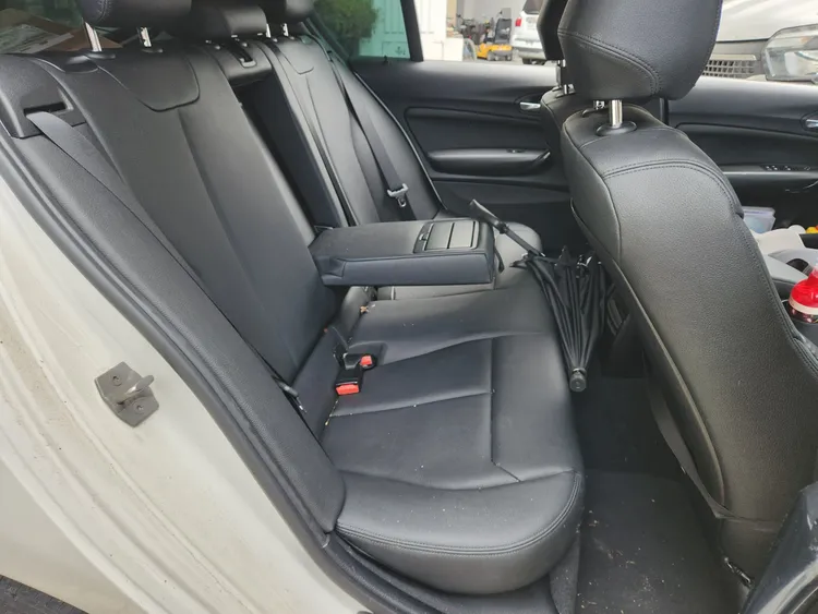 BMW 1 Series (F20) 10