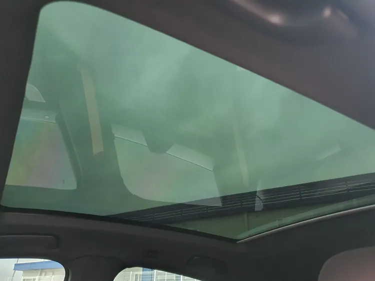 Porsche Cayenne (PO536) 10