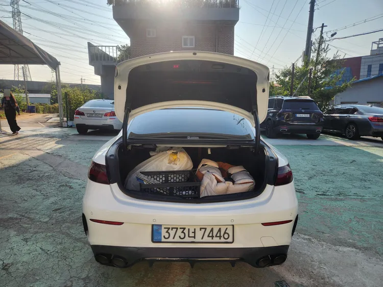 Mercedes E-Class (W213) 8